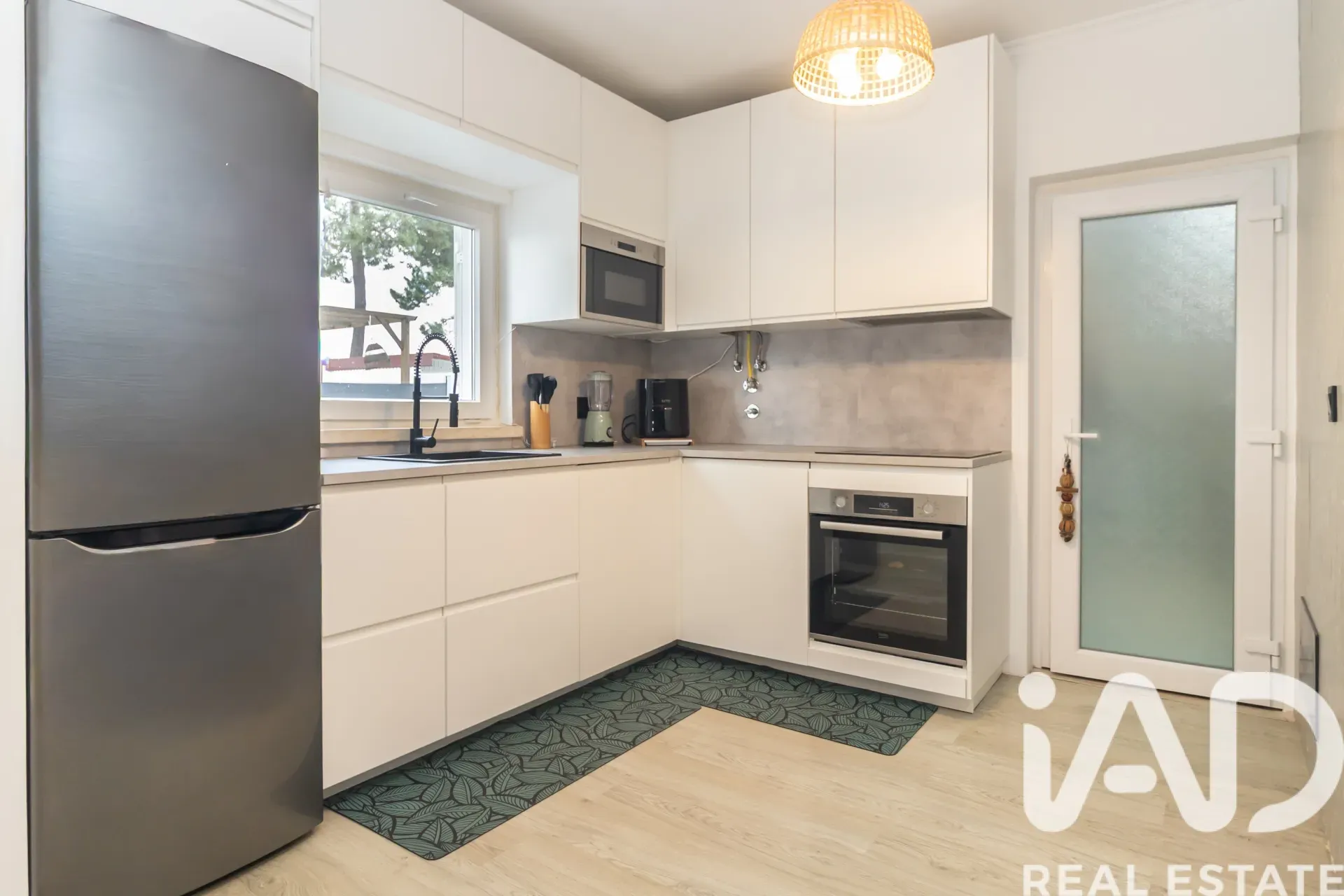 Moderne woning met 3 slaapkamers, balkon en parkeerplaats in Azeitão - Bekijk afbeelding 9 van 39