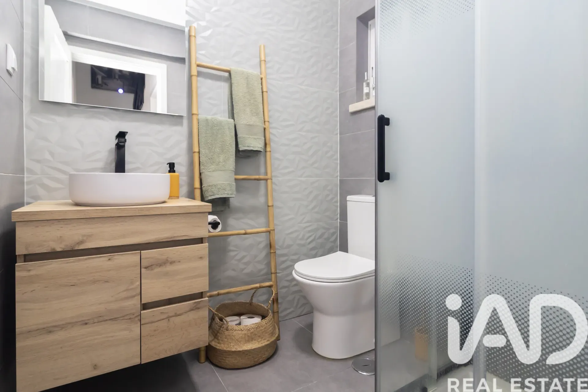 Moderne woning met 3 slaapkamers, balkon en parkeerplaats in Azeitão - Bekijk afbeelding 12 van 39