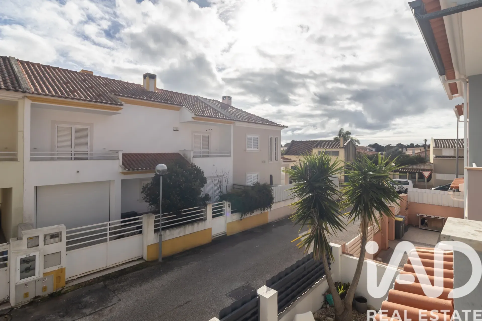 Moderne woning met 3 slaapkamers, balkon en parkeerplaats in Azeitão - Bekijk afbeelding 20 van 39