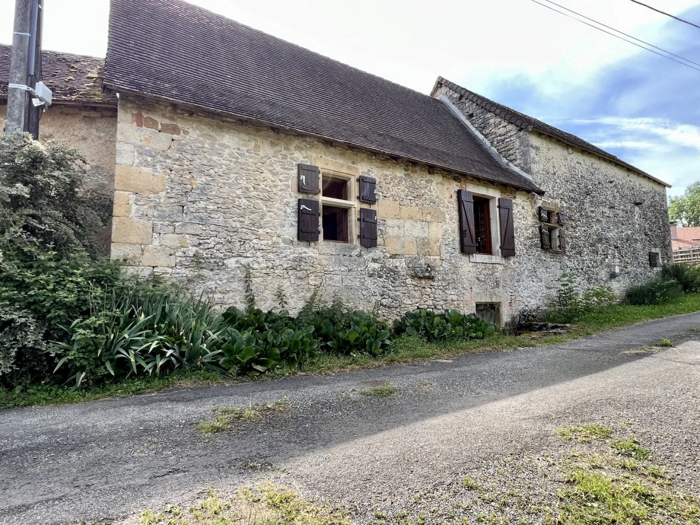 Expansive 6-Bedroom Country Retreat with Pool in Périgord Noir, Thenon - View image 26 of 50