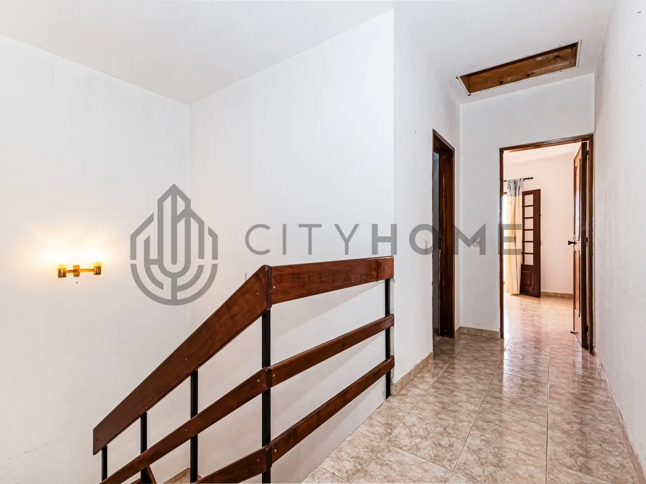 3-Bedroom Villa with Parking and Garden in Albufeira, Portugal - View image 9 of 22