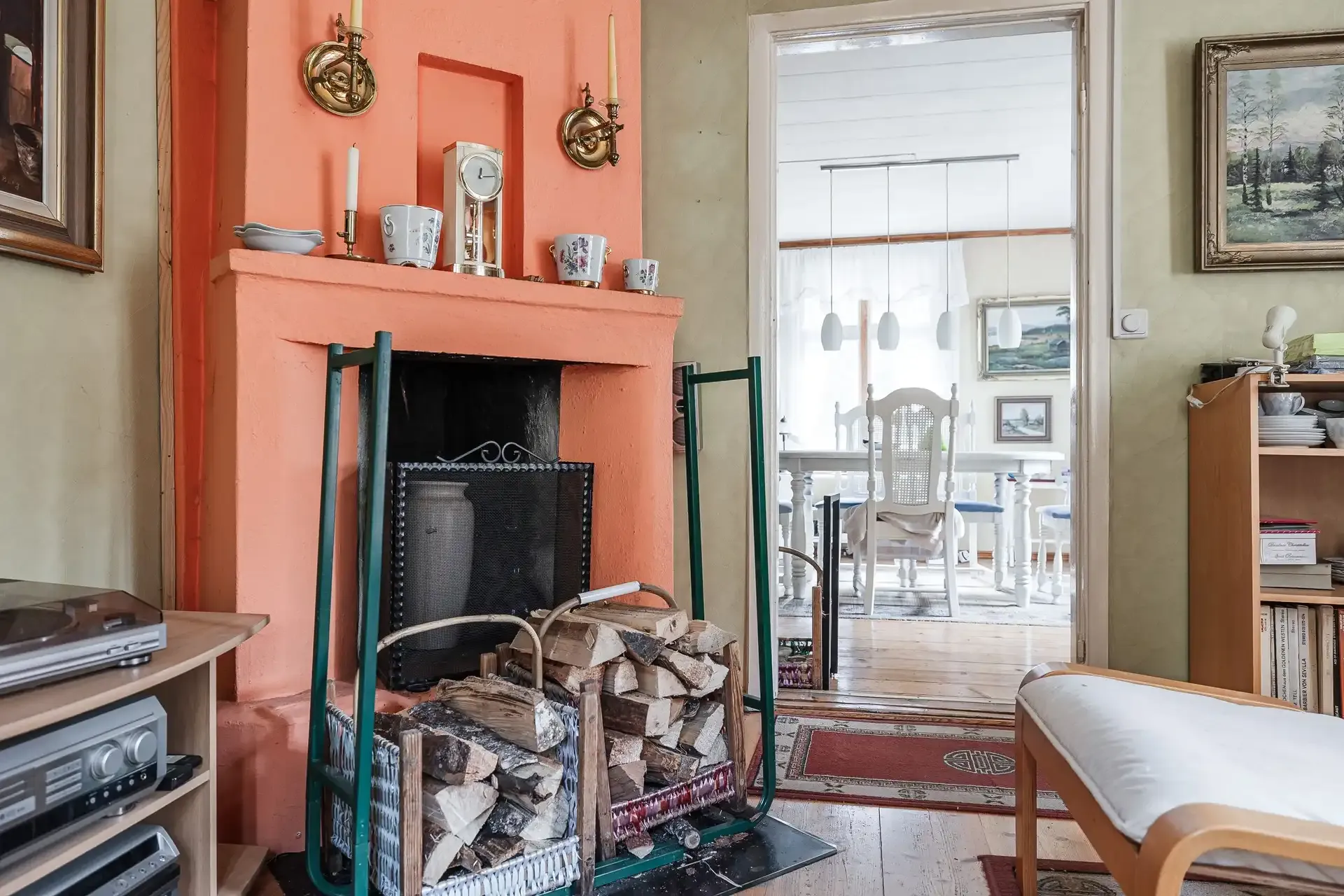 Early 1900s Swedish Country House with Expansive Garden in Jönköping - View image 10 of 28