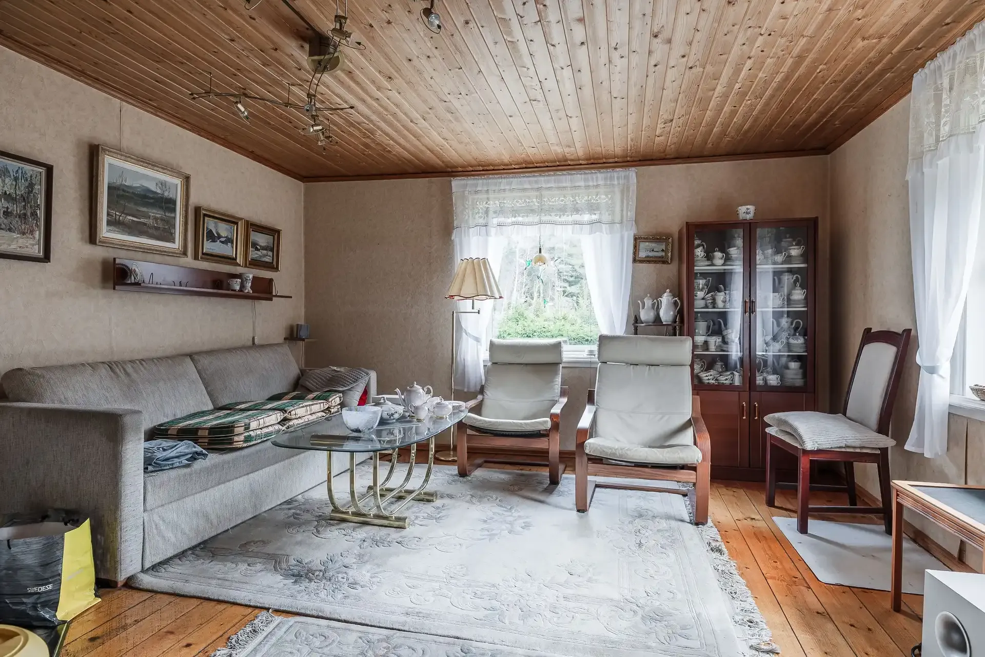 Early 1900s Swedish Country House with Expansive Garden in Jönköping - View image 11 of 28