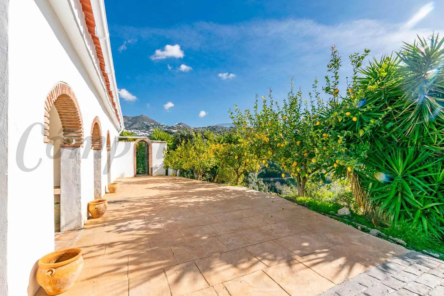 3-Bedroom Country House with Expansive Garden in Árchez, Málaga - View image 8 of 20