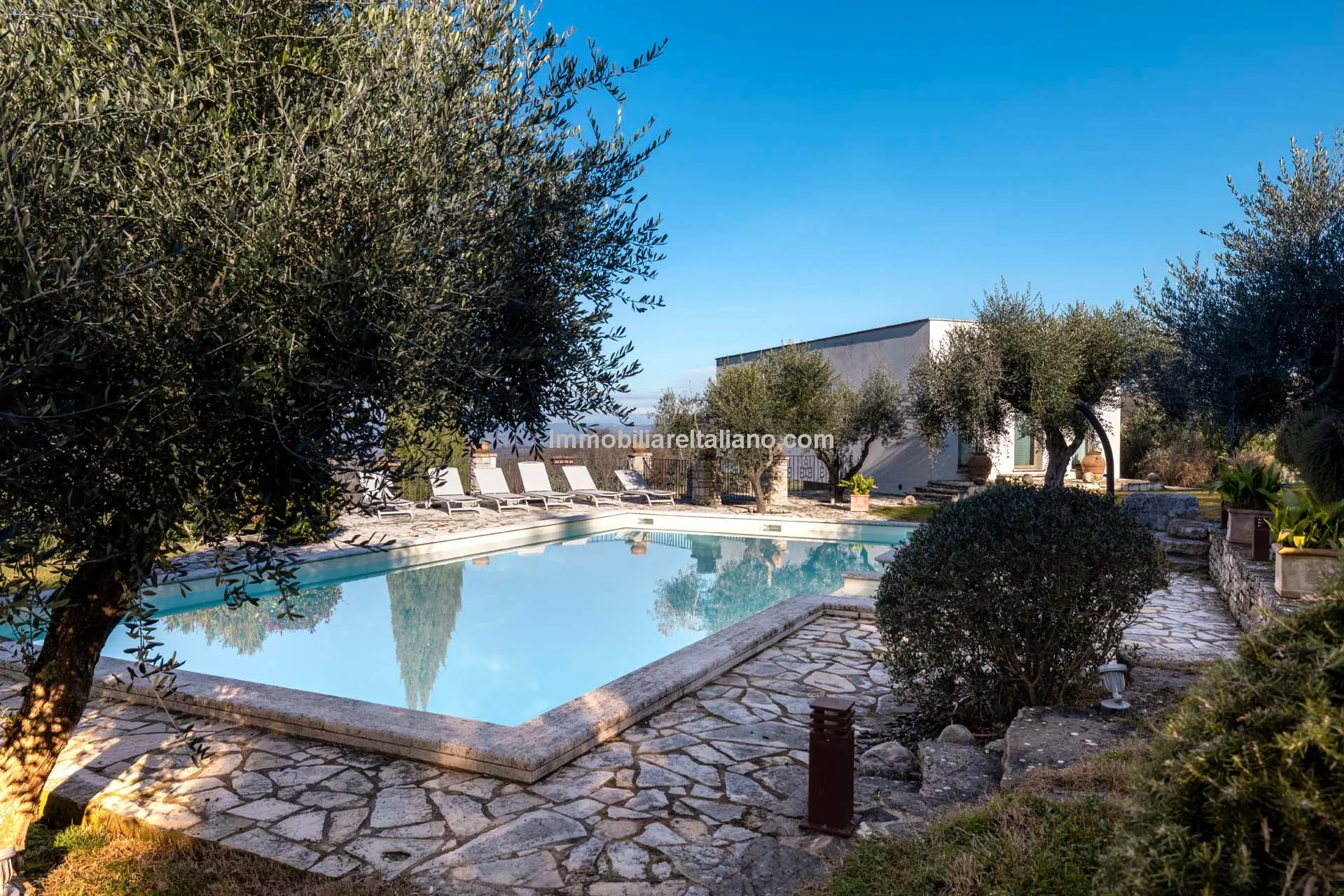 Contemporary 4-Bedroom Villa with Pool and Gardens in Scenic Todi, Umbria - Image 5