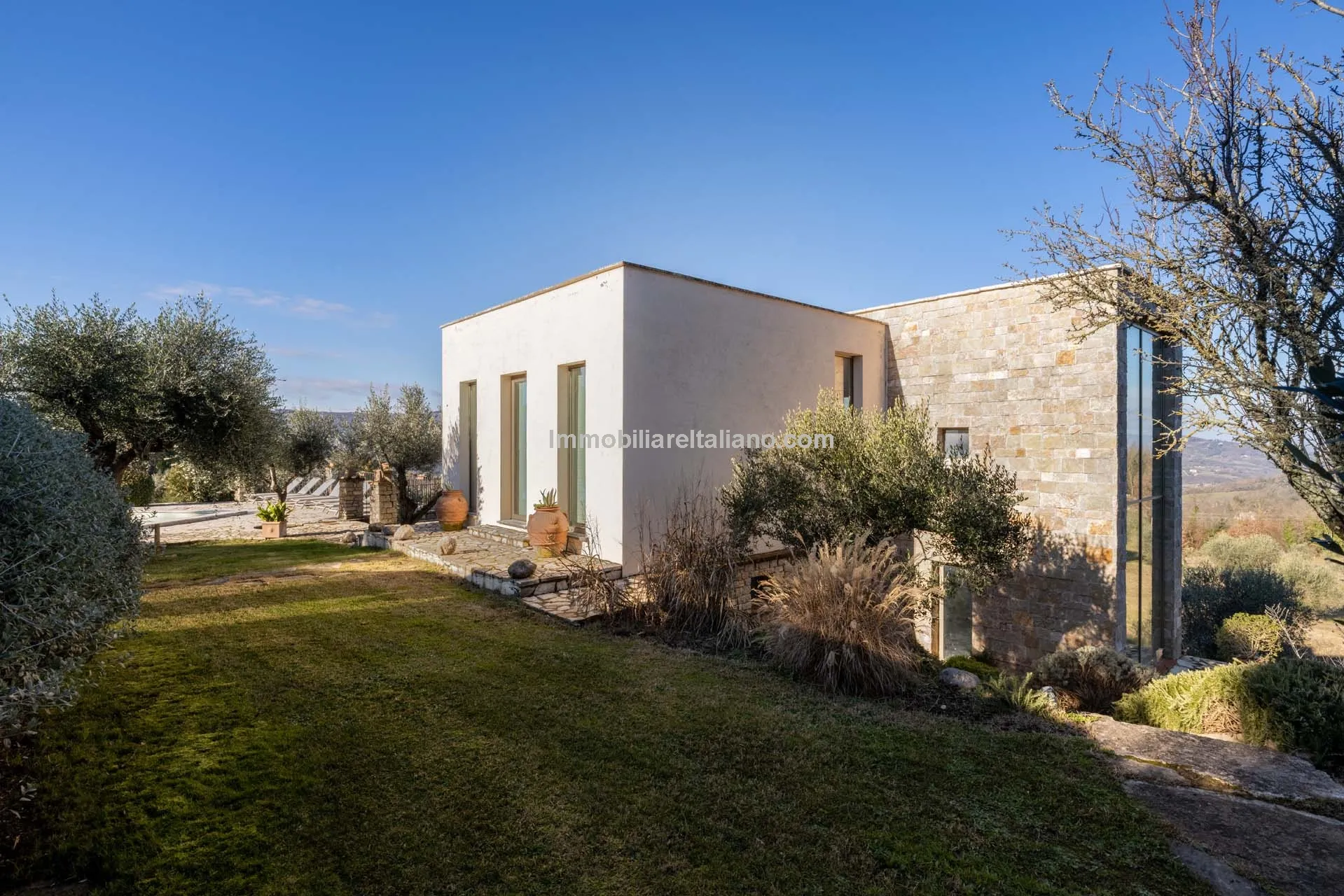 Contemporary 4-Bedroom Villa with Pool and Gardens in Scenic Todi, Umbria - View image 9 of 72