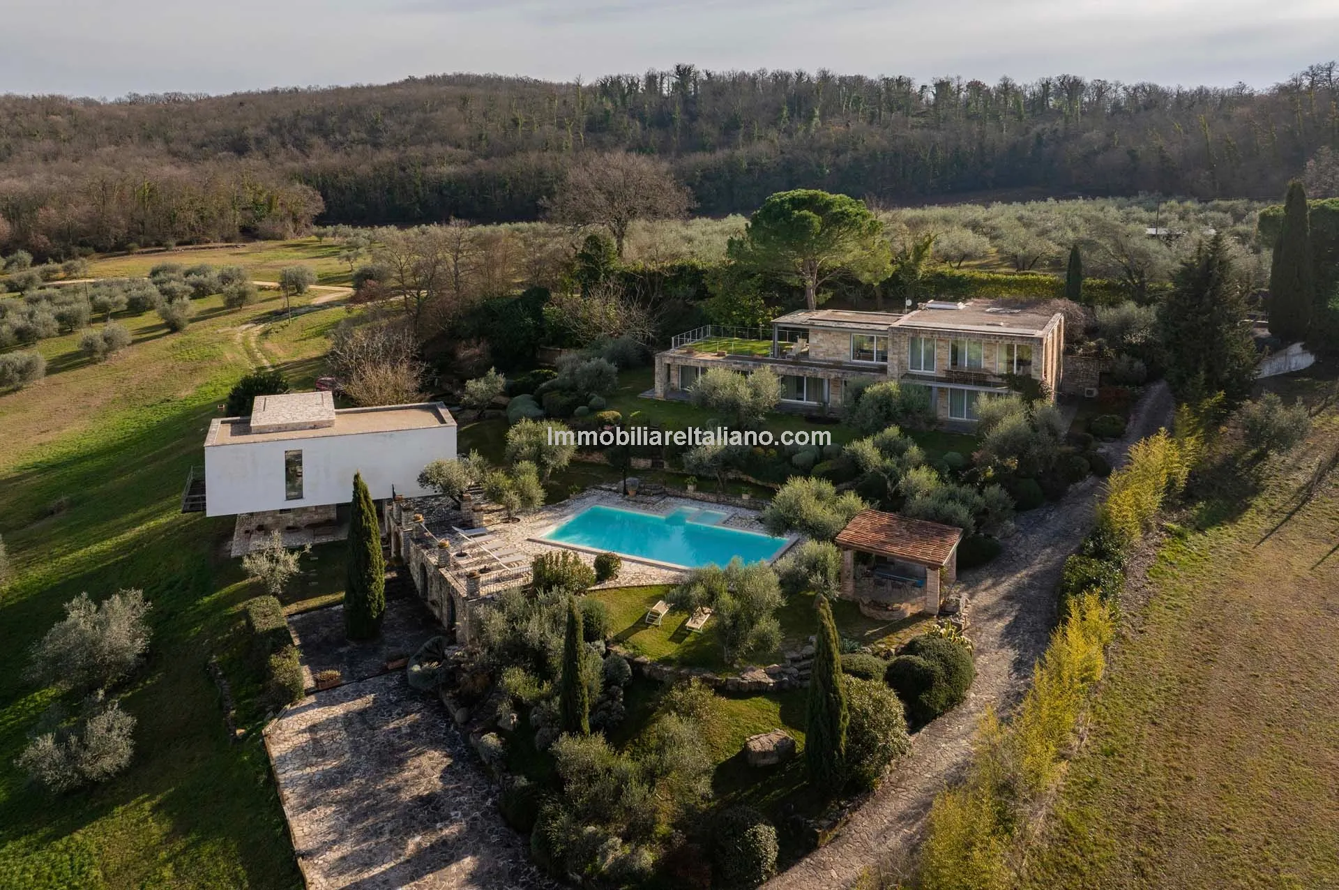 Contemporary 4-Bedroom Villa with Pool and Gardens in Scenic Todi, Umbria - View image 14 of 72