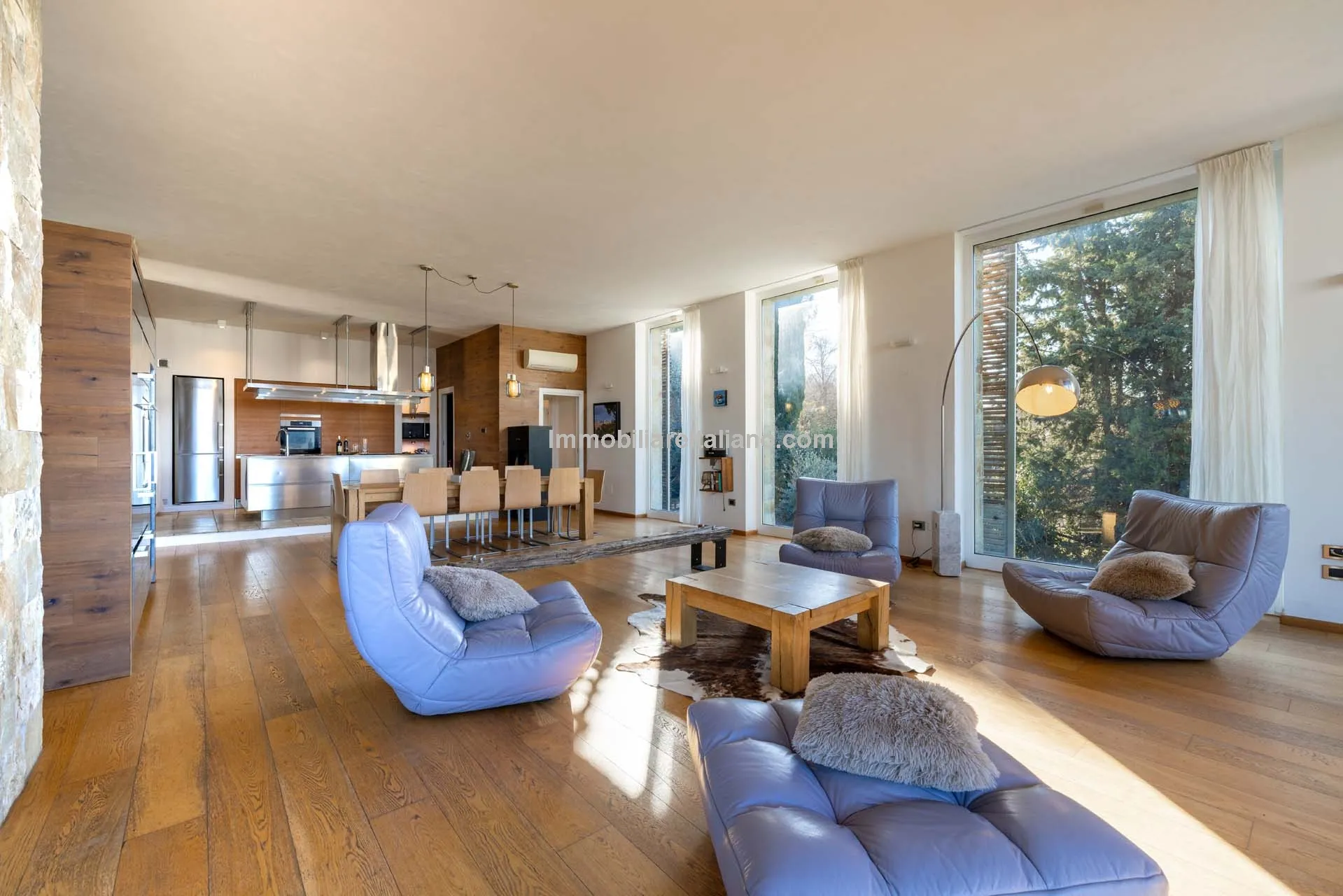 Contemporary 4-Bedroom Villa with Pool and Gardens in Scenic Todi, Umbria - View image 20 of 72