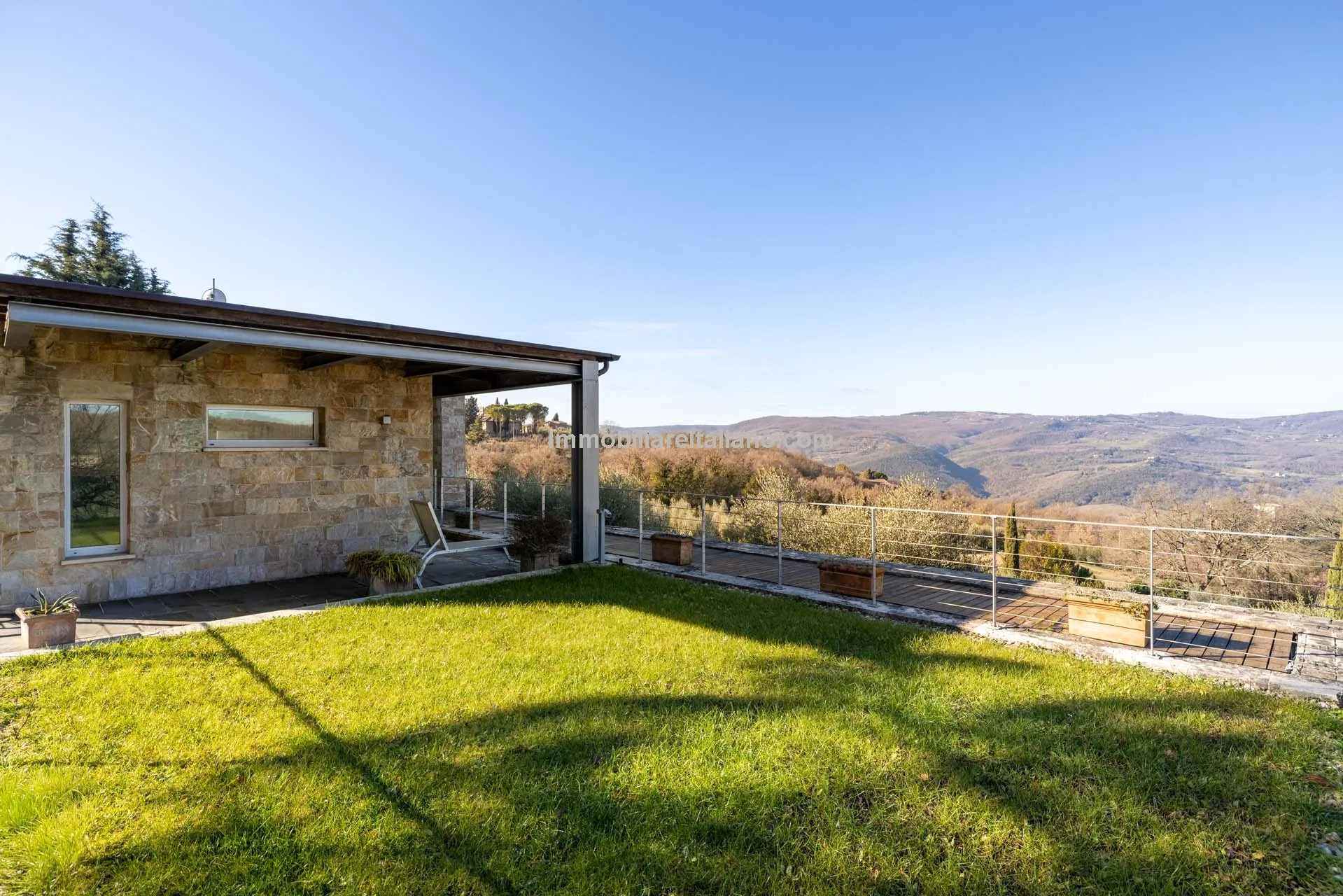 Contemporary 4-Bedroom Villa with Pool and Gardens in Scenic Todi, Umbria - View image 32 of 72