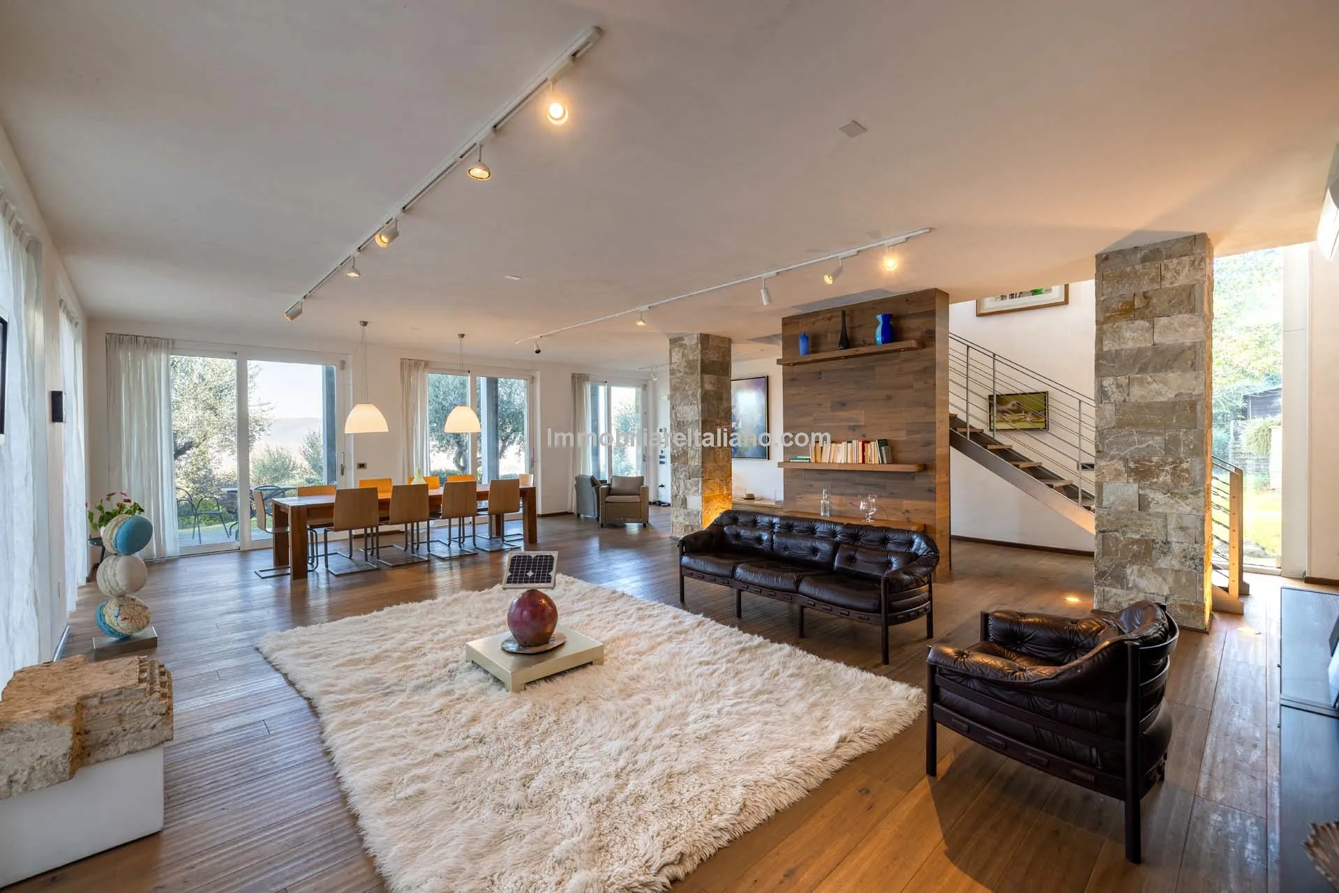 Contemporary 4-Bedroom Villa with Pool and Gardens in Scenic Todi, Umbria - View image 34 of 72