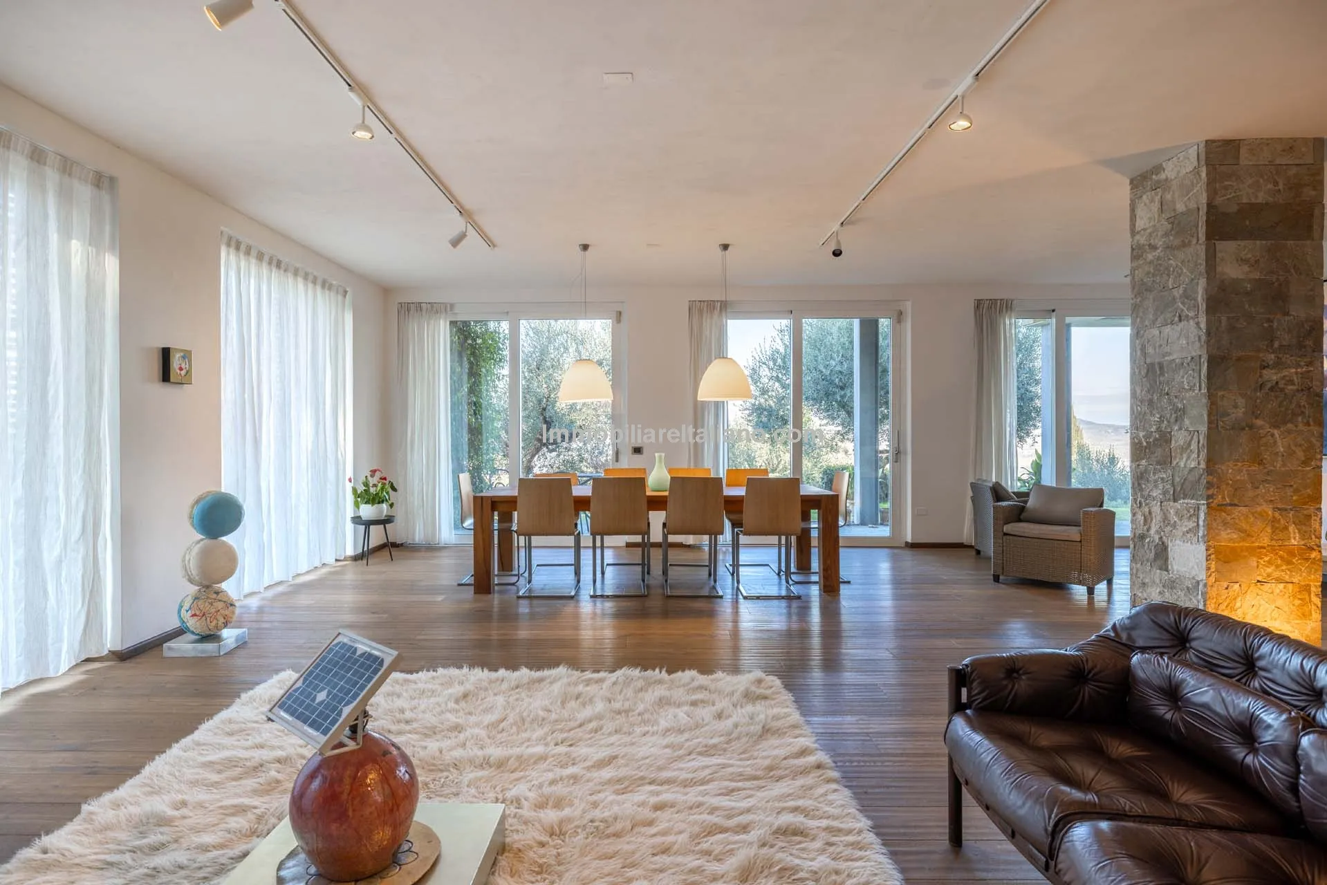 Contemporary 4-Bedroom Villa with Pool and Gardens in Scenic Todi, Umbria - View image 35 of 72