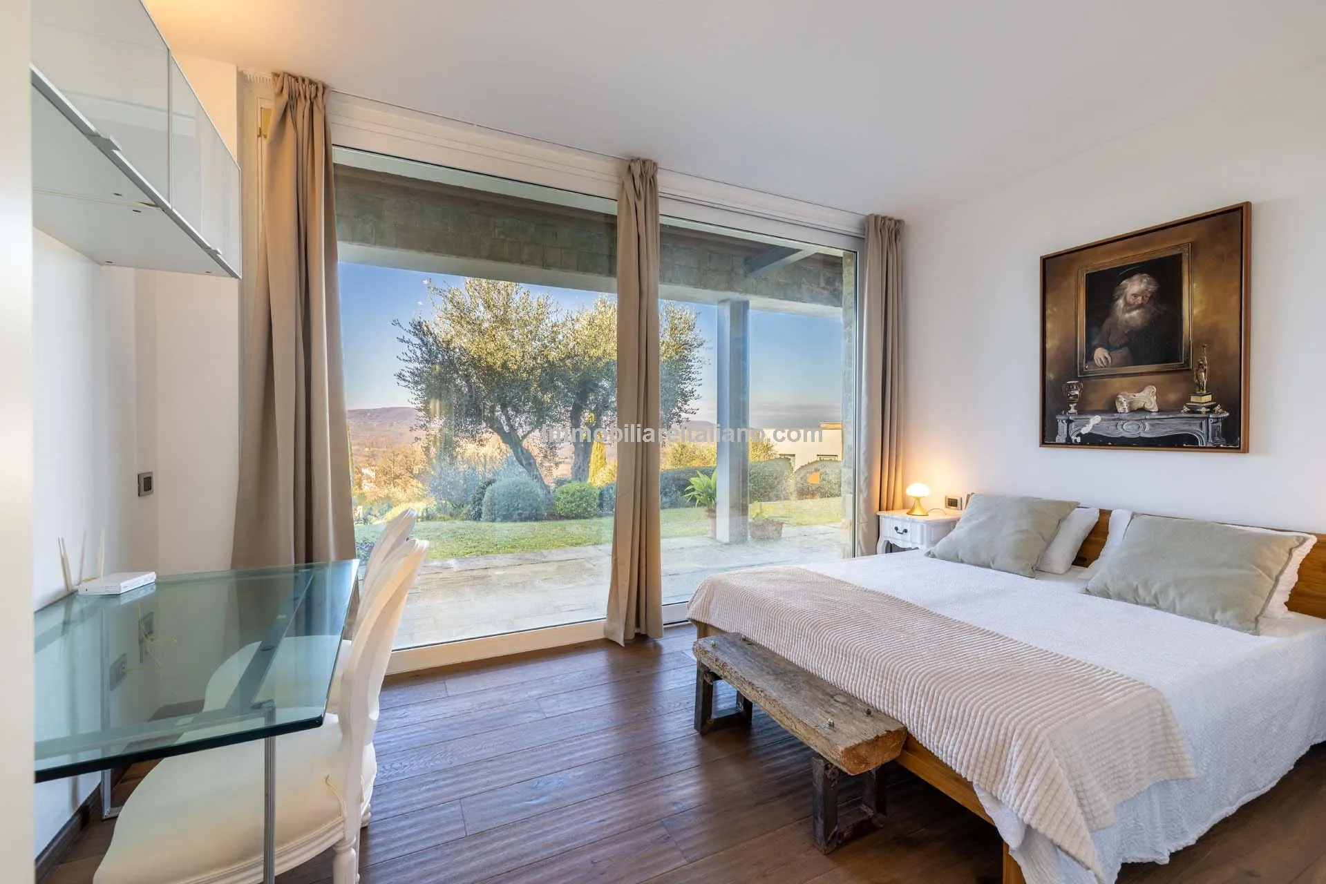 Contemporary 4-Bedroom Villa with Pool and Gardens in Scenic Todi, Umbria - View image 45 of 72