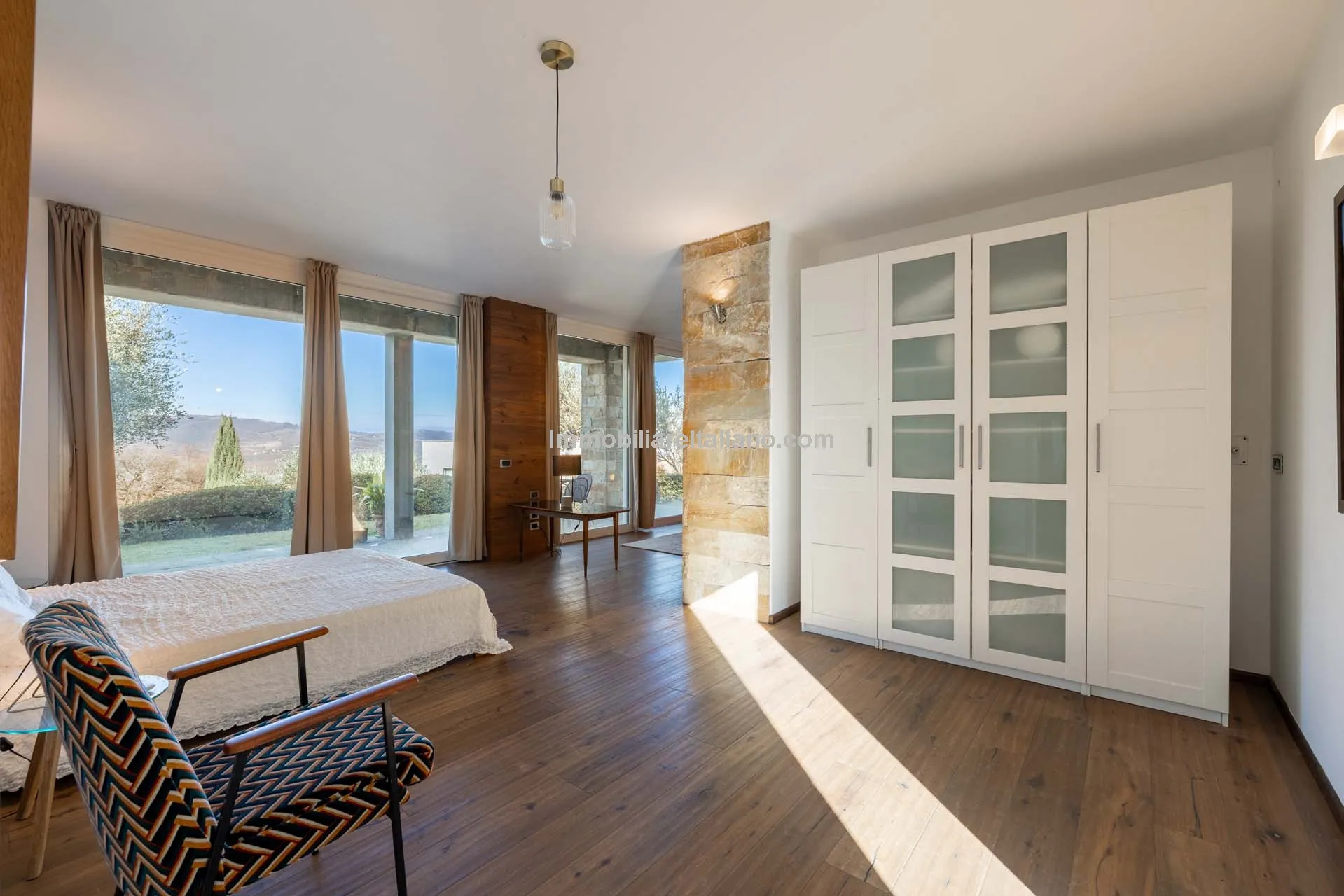 Contemporary 4-Bedroom Villa with Pool and Gardens in Scenic Todi, Umbria - View image 48 of 72