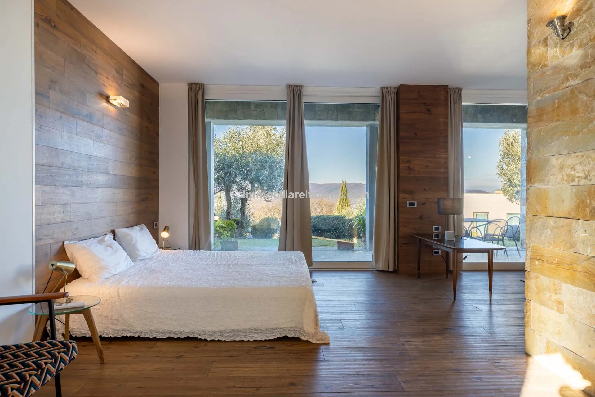 Contemporary 4-Bedroom Villa with Pool and Gardens in Scenic Todi, Umbria - View image 49 of 72