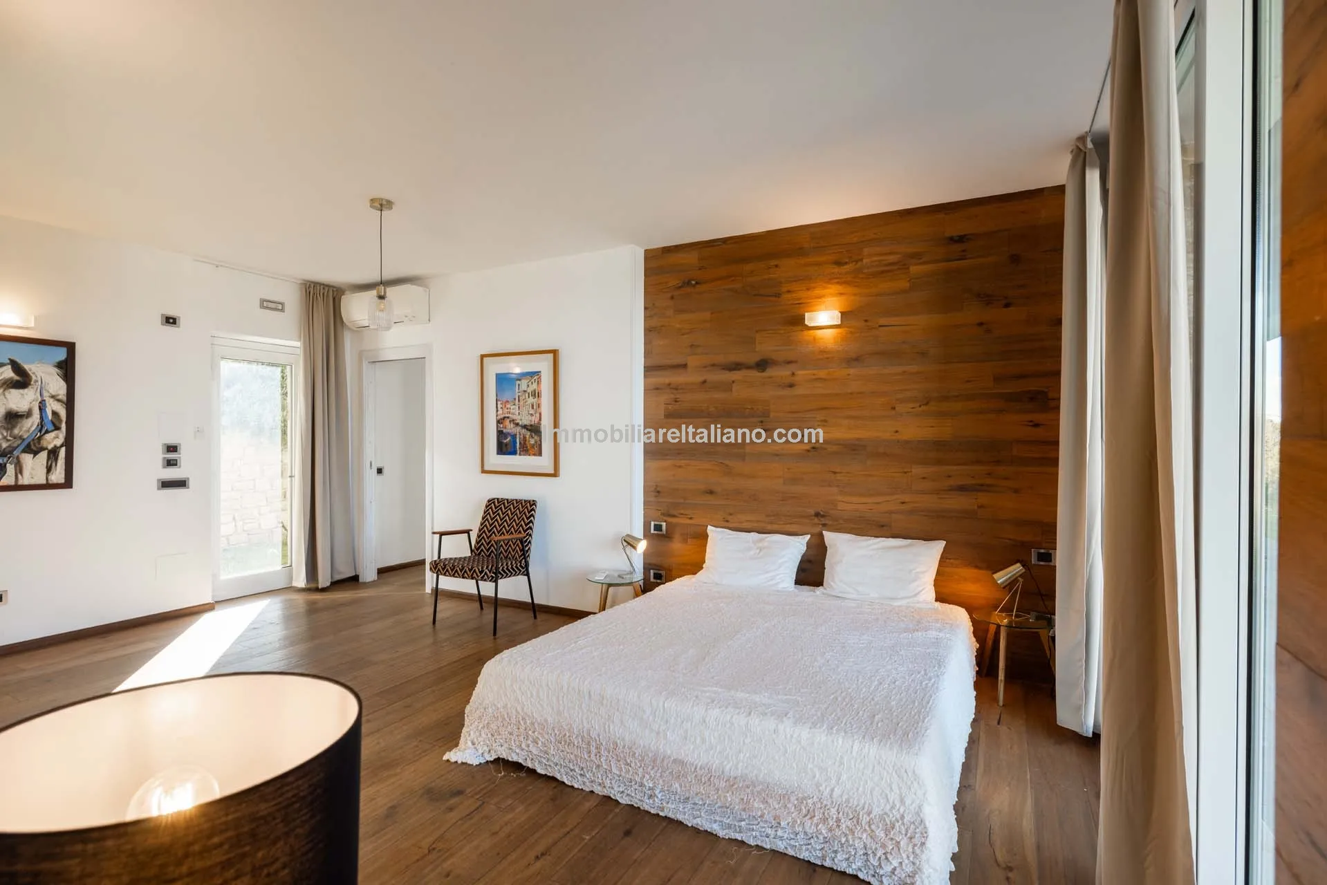 Contemporary 4-Bedroom Villa with Pool and Gardens in Scenic Todi, Umbria - View image 52 of 72