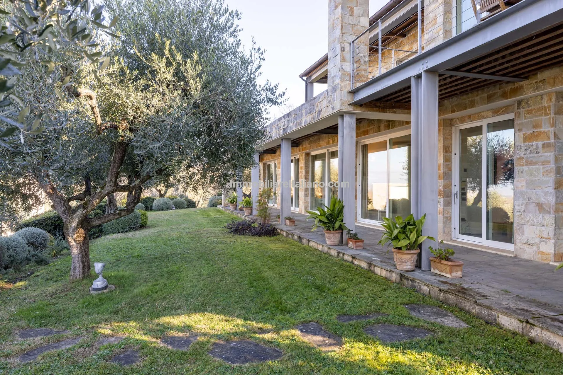 Contemporary 4-Bedroom Villa with Pool and Gardens in Scenic Todi, Umbria - View image 62 of 72