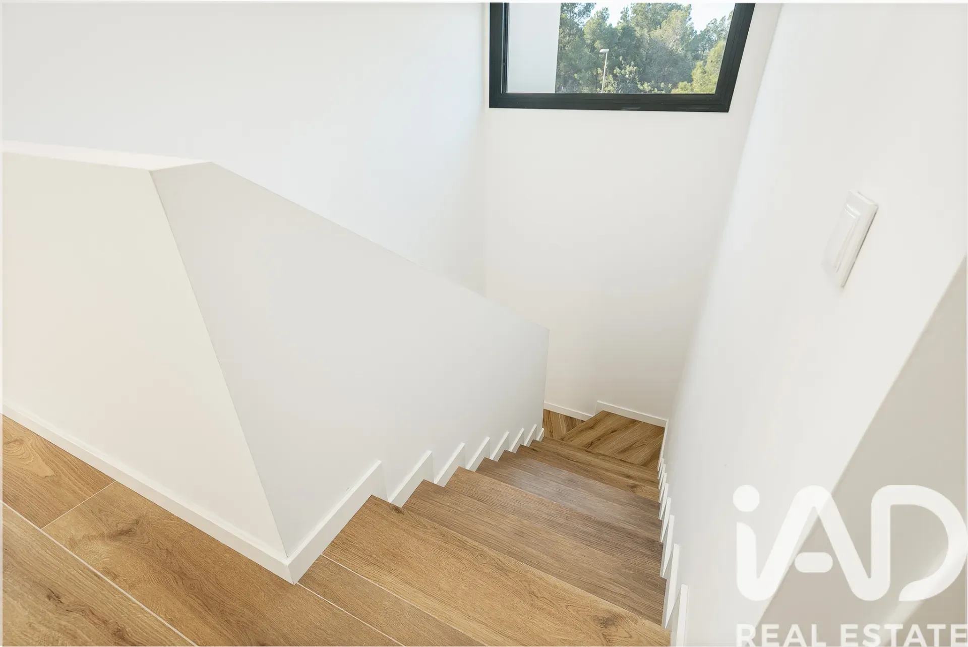 Contemporary 3-Bedroom Villa with Pool and Sea View in Cunit - View image 20 of 40