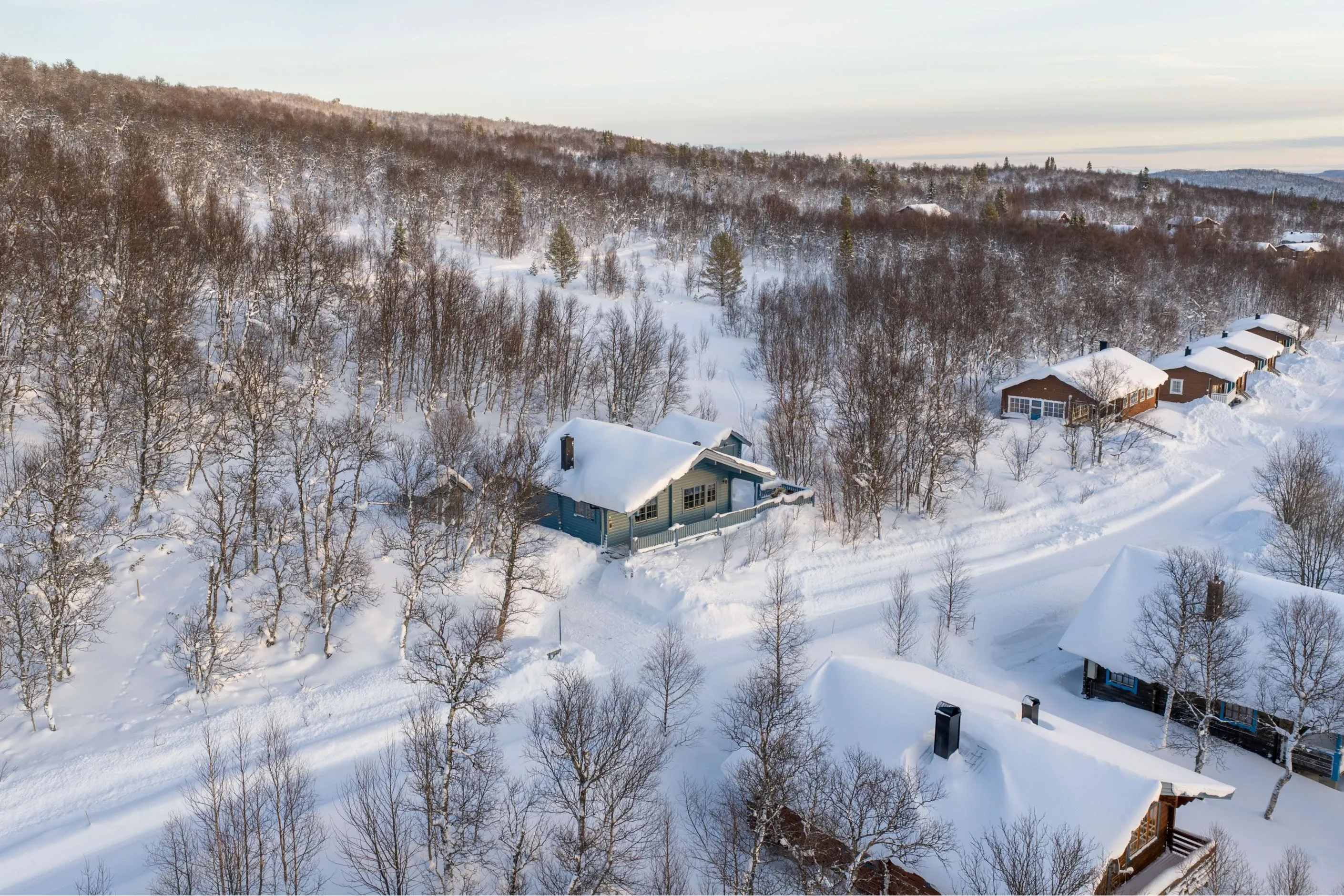 Scandinavian Country Retreat in Härjedalen with Prime Location - Image 3