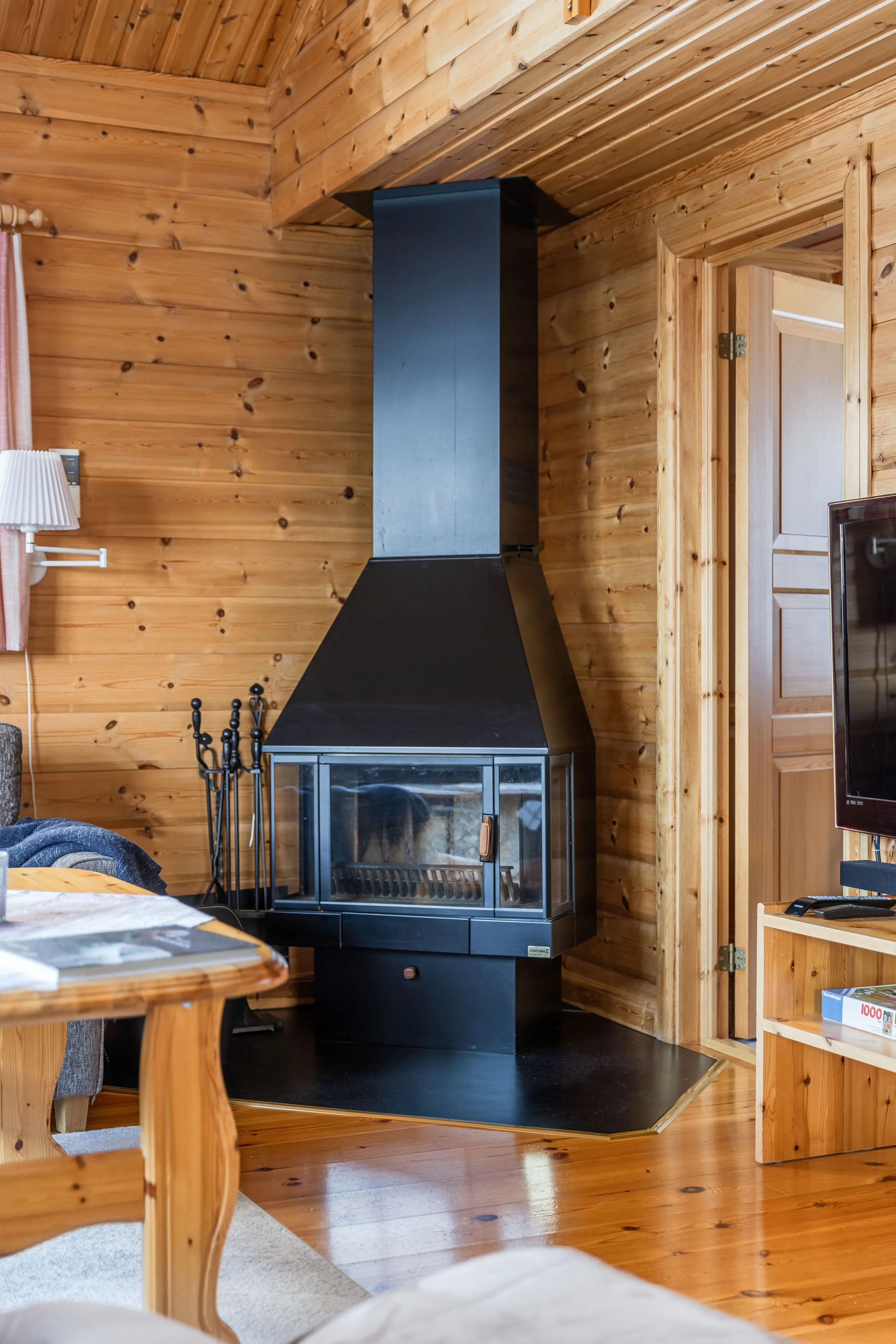 Scandinavian Country Retreat in Härjedalen with Prime Location - View image 13 of 33