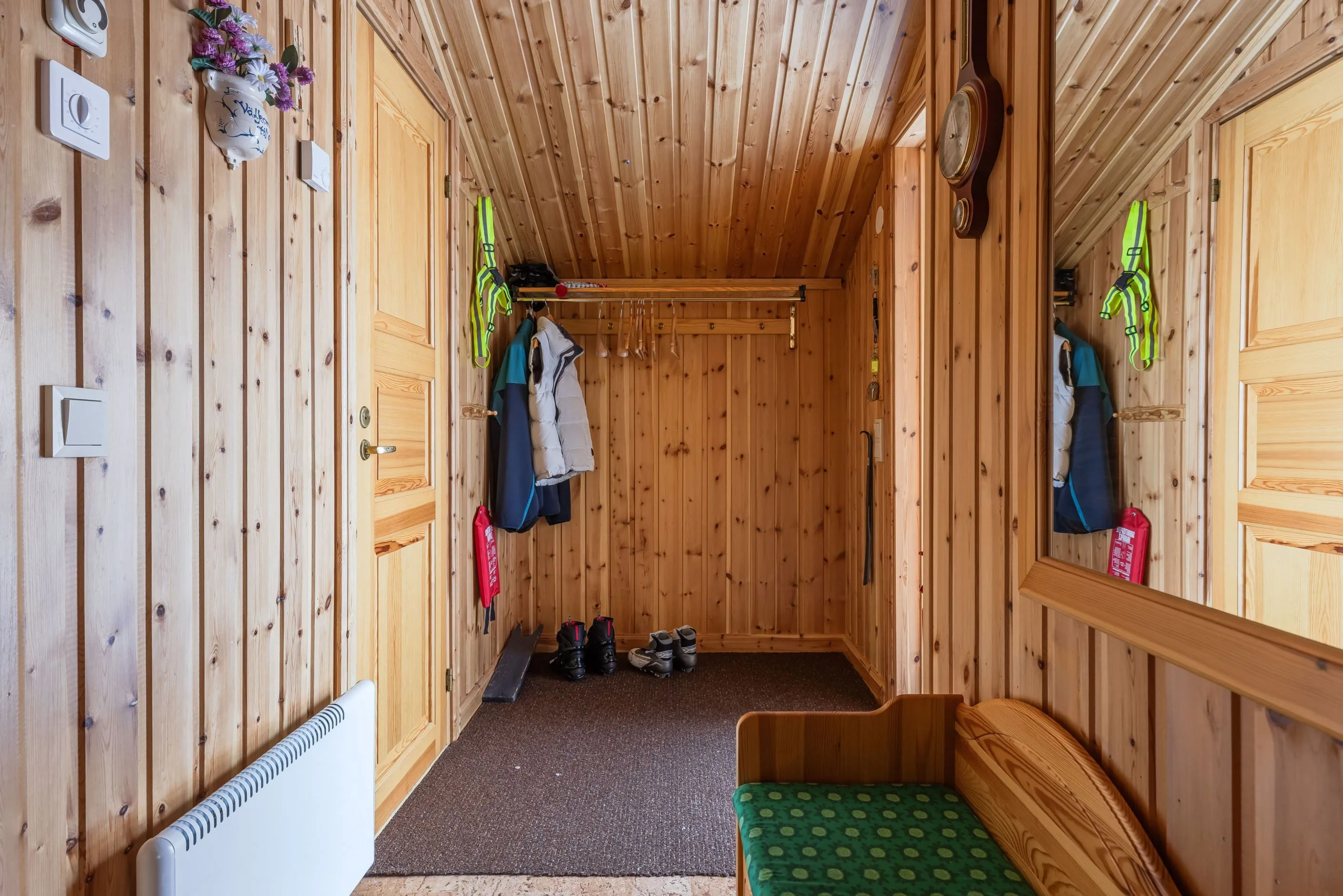 Scandinavian Country Retreat in Härjedalen with Prime Location - View image 17 of 33