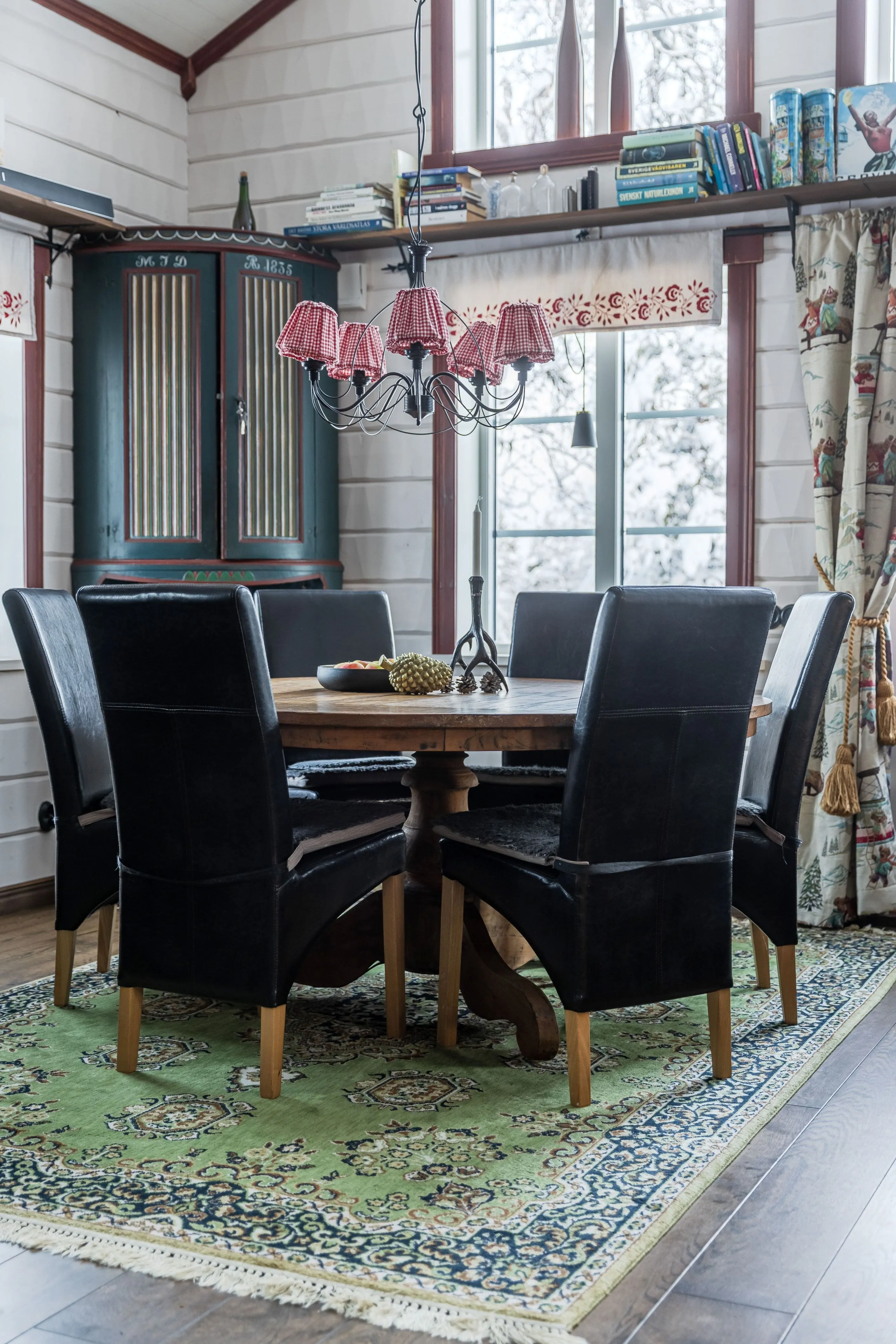 Modern 2-Bedroom House with Expansive Garden in Funäsdalen, Sweden - View image 10 of 38