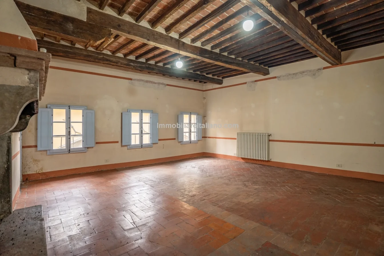 Huis met 3 slaapkamers en kelder in het historische Sansepolcro, Toscane - Bekijk afbeelding 15 van 36