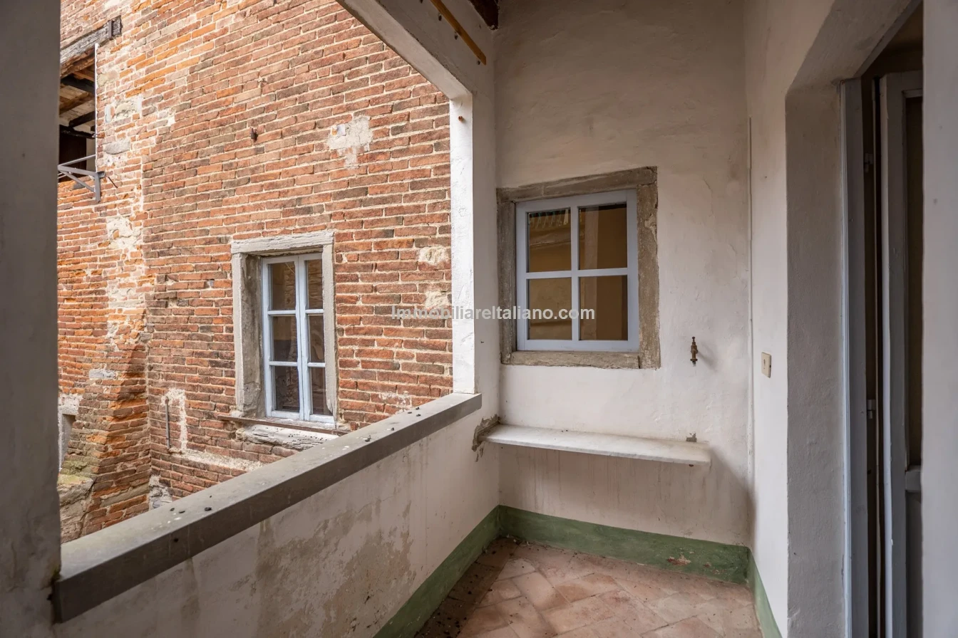 Huis met 3 slaapkamers en kelder in het historische Sansepolcro, Toscane - Bekijk afbeelding 19 van 36