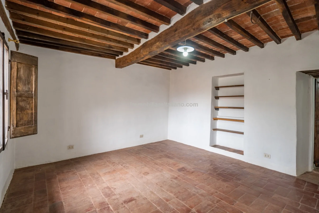 Huis met 3 slaapkamers en kelder in het historische Sansepolcro, Toscane - Bekijk afbeelding 26 van 36