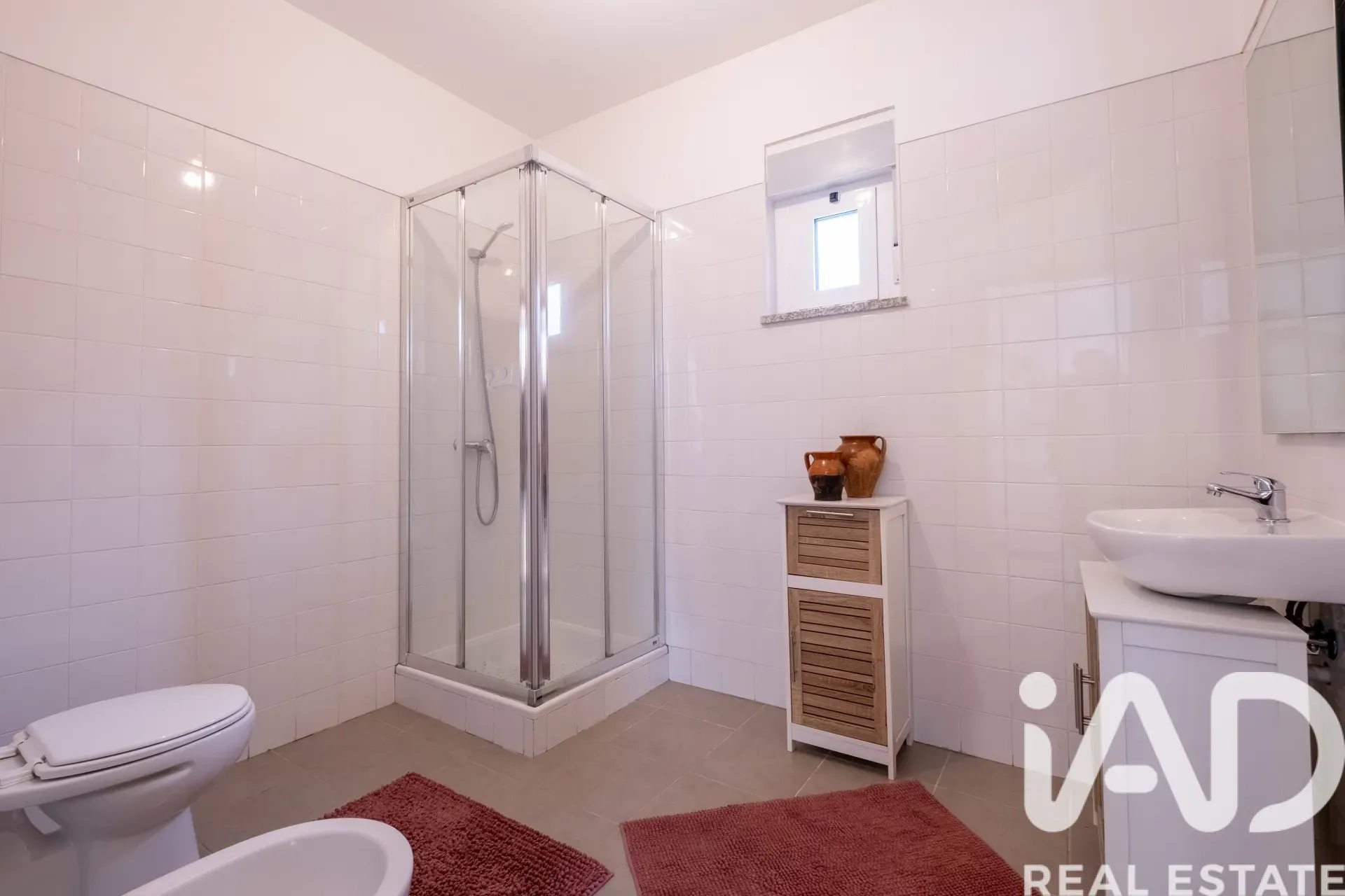 Contemporary 2-Bedroom House with Expansive Garden in Friumes, Portugal - View image 20 of 27