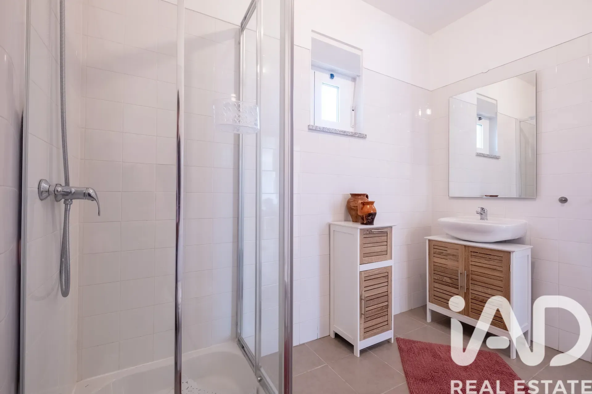 Contemporary 2-Bedroom House with Expansive Garden in Friumes, Portugal - View image 21 of 27