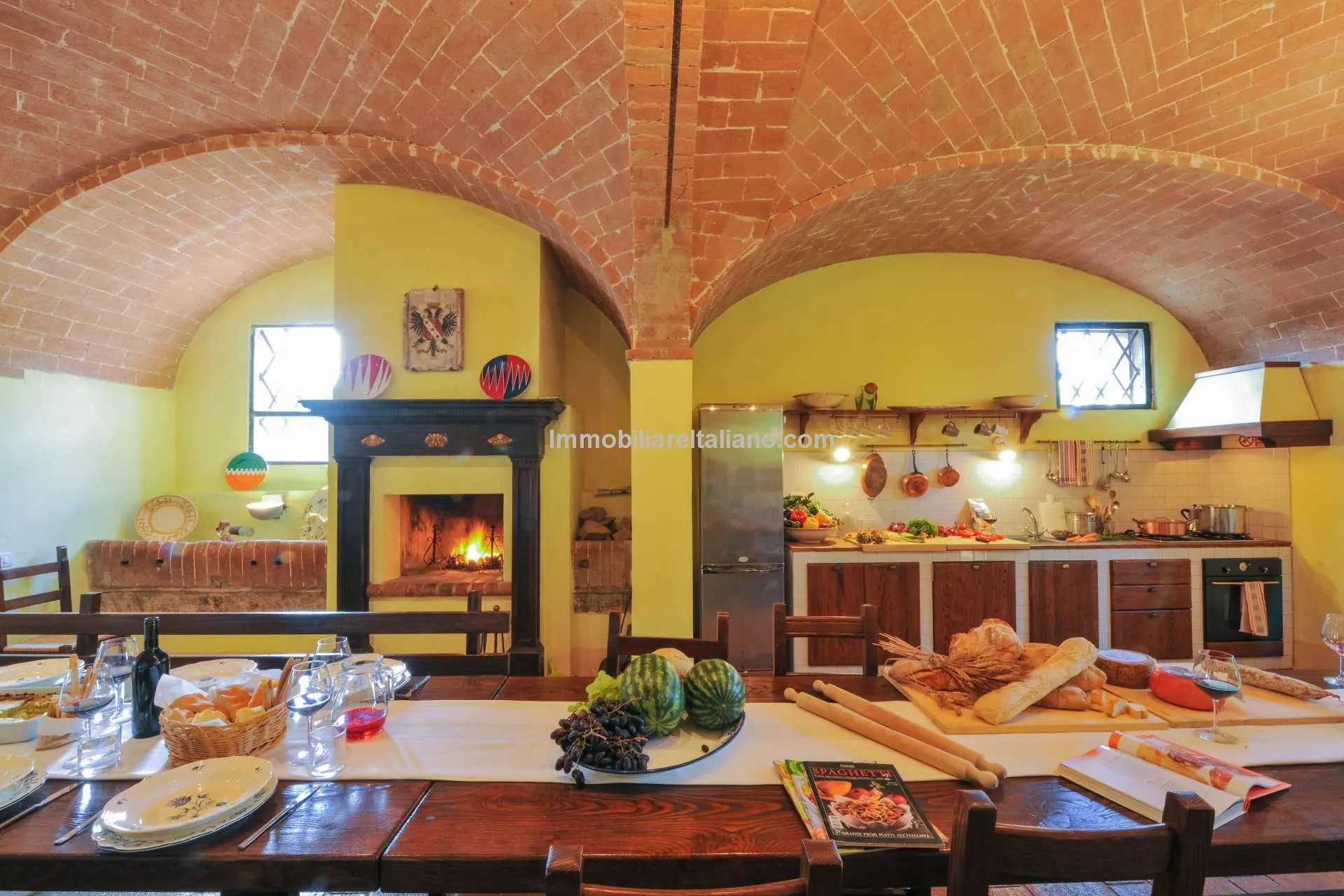 Tuscan Farmhouse with Agritourism Potential near Siena - View image 30 of 63