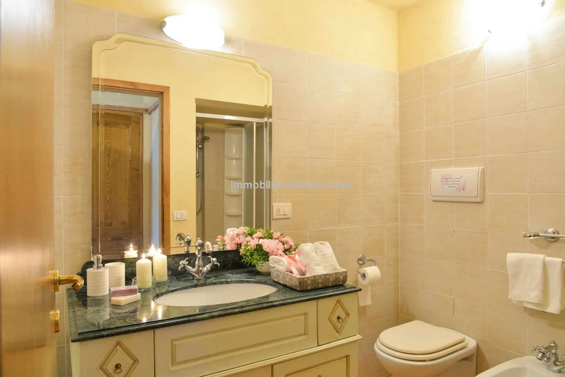 Tuscan Farmhouse with Agritourism Potential near Siena - View image 35 of 63