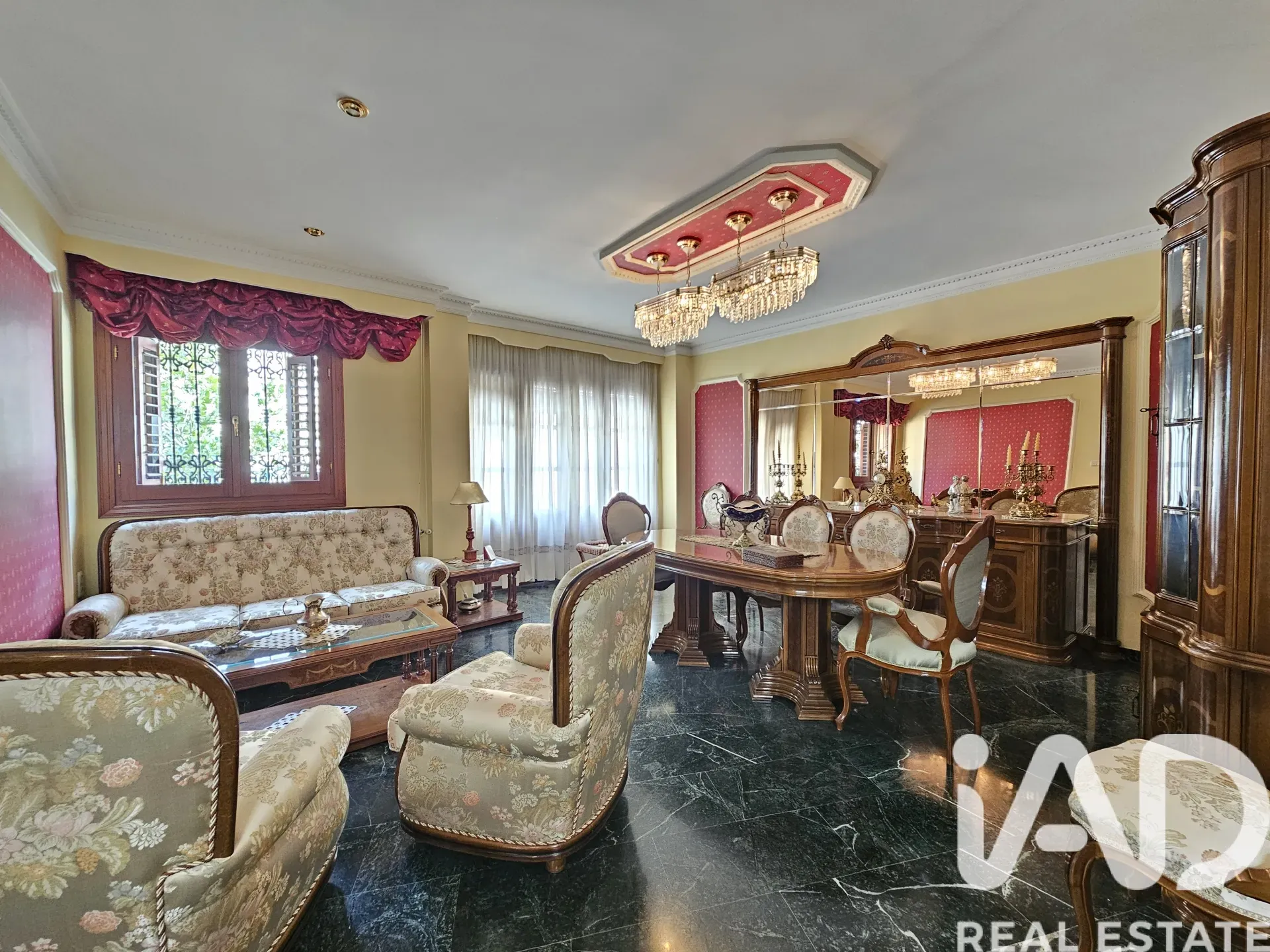 Spacious 4-Bedroom House with Balcony and Parking in Dúrcal, Andalusia - View image 15 of 37