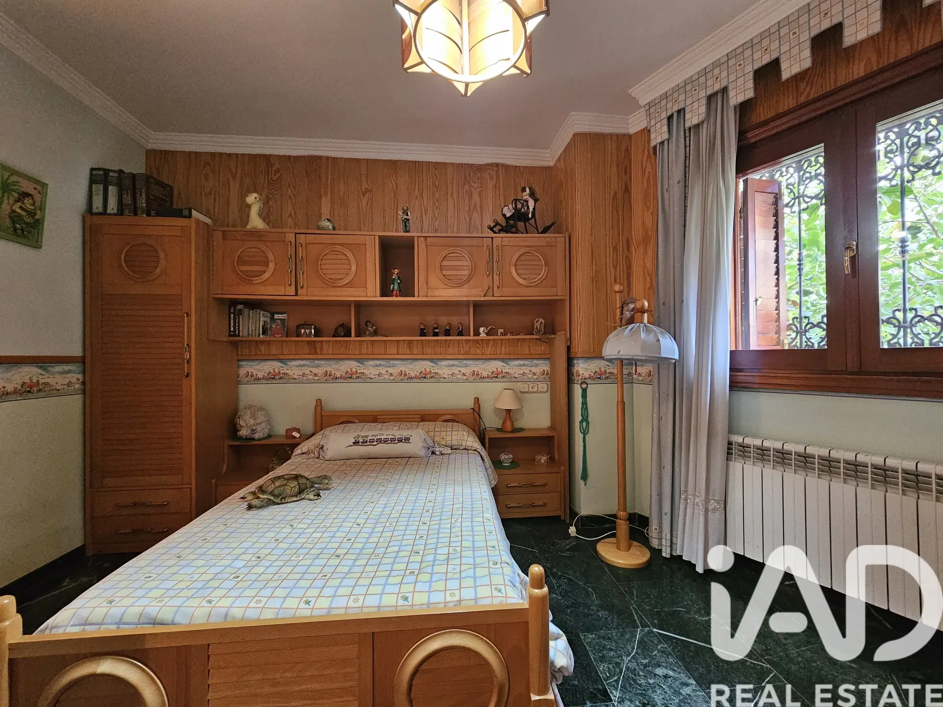 Spacious 4-Bedroom House with Balcony and Parking in Dúrcal, Andalusia - View image 19 of 37