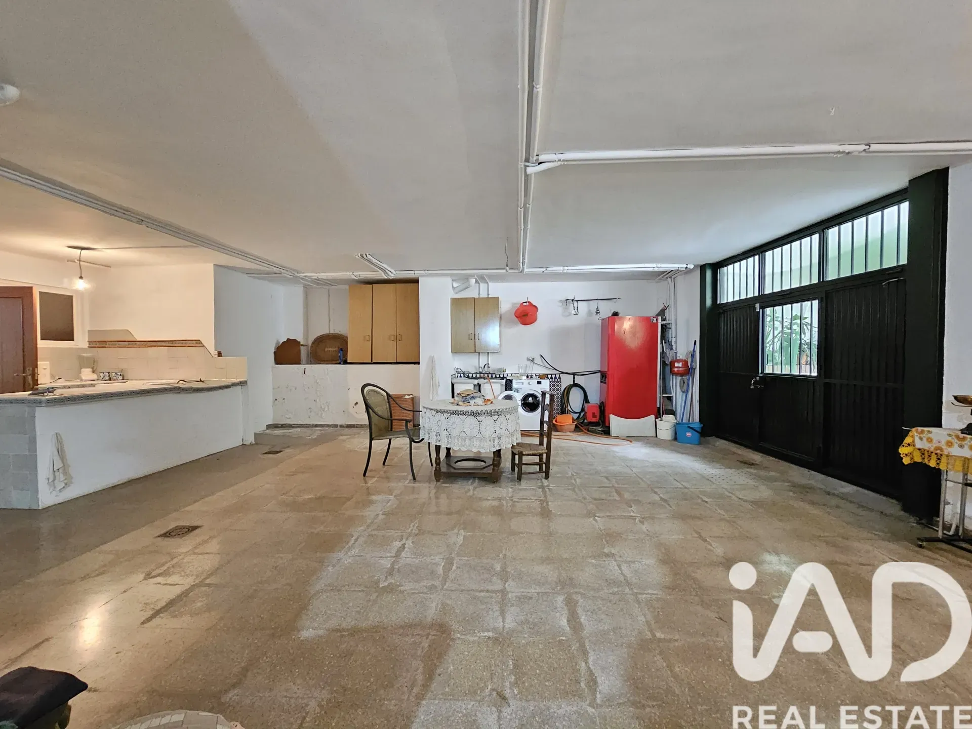 Spacious 4-Bedroom House with Balcony and Parking in Dúrcal, Andalusia - View image 35 of 37