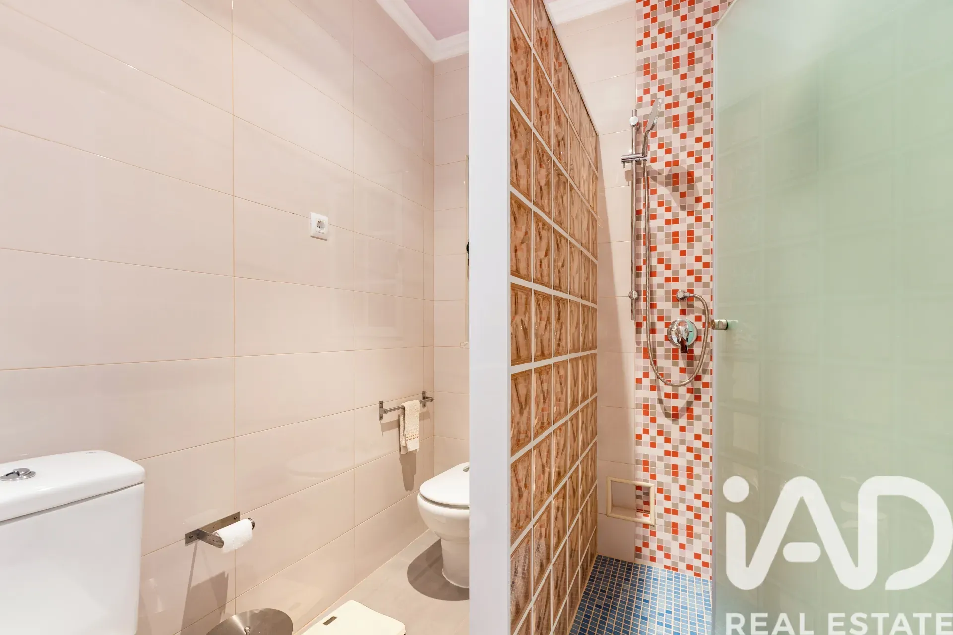 Rummeligt hus med 4 soveværelser, altan og parkeringsplads i Vila Viçosa - Vis billede 29 af 36