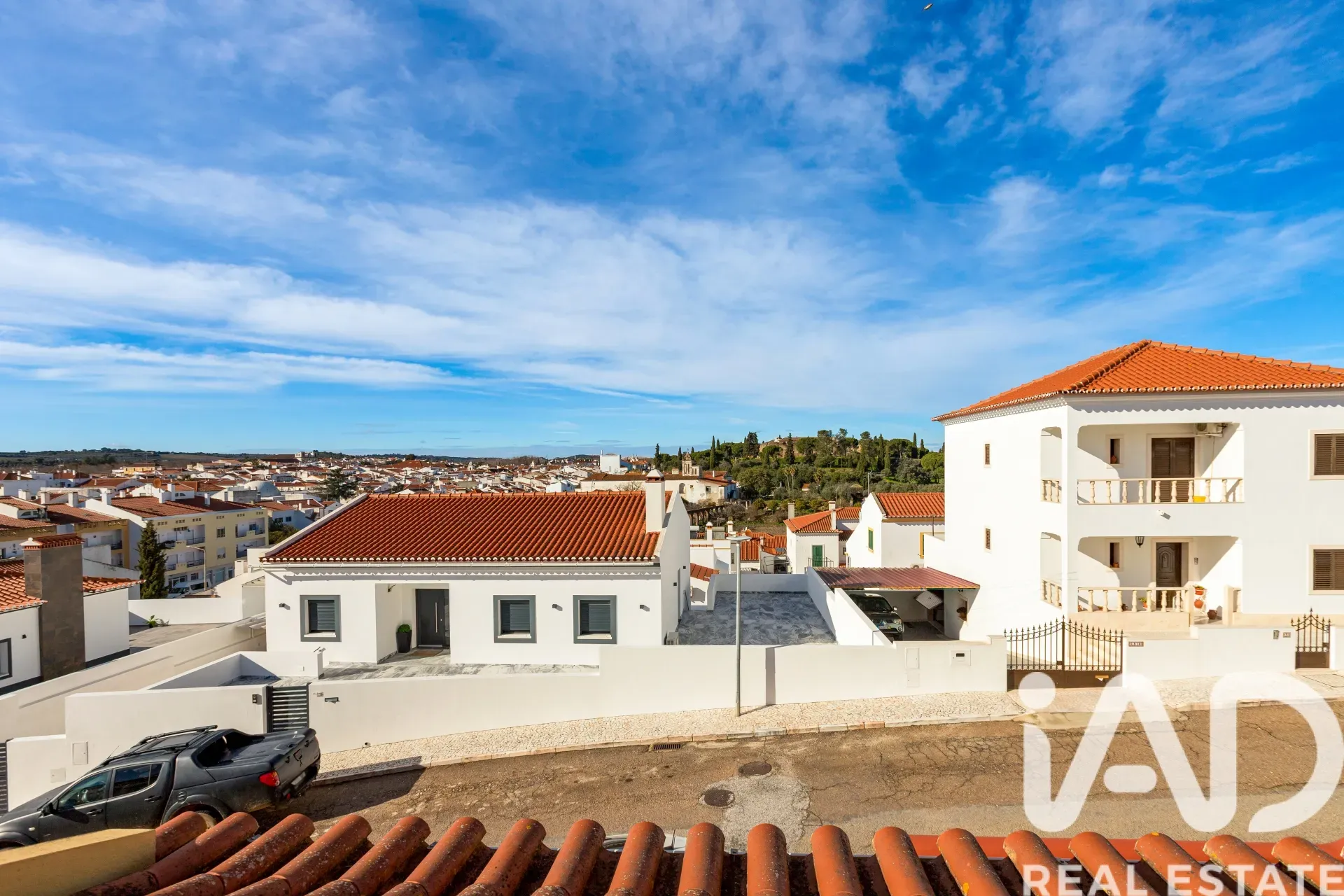 Rummeligt hus med 4 soveværelser, altan og parkeringsplads i Vila Viçosa - Vis billede 32 af 36