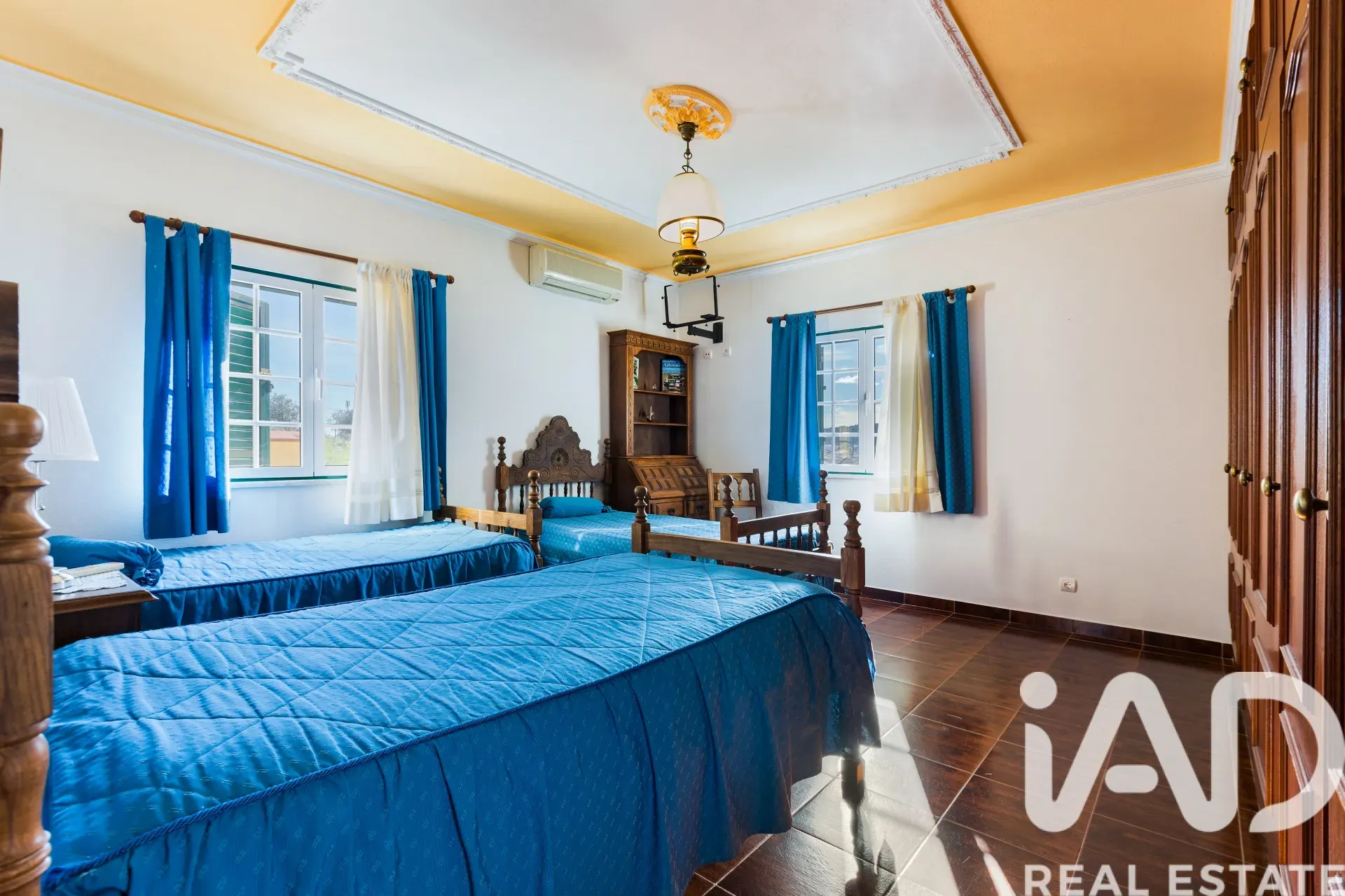 Rummeligt hus med 4 soveværelser, altan og parkeringsplads i Vila Viçosa - Vis billede 33 af 36