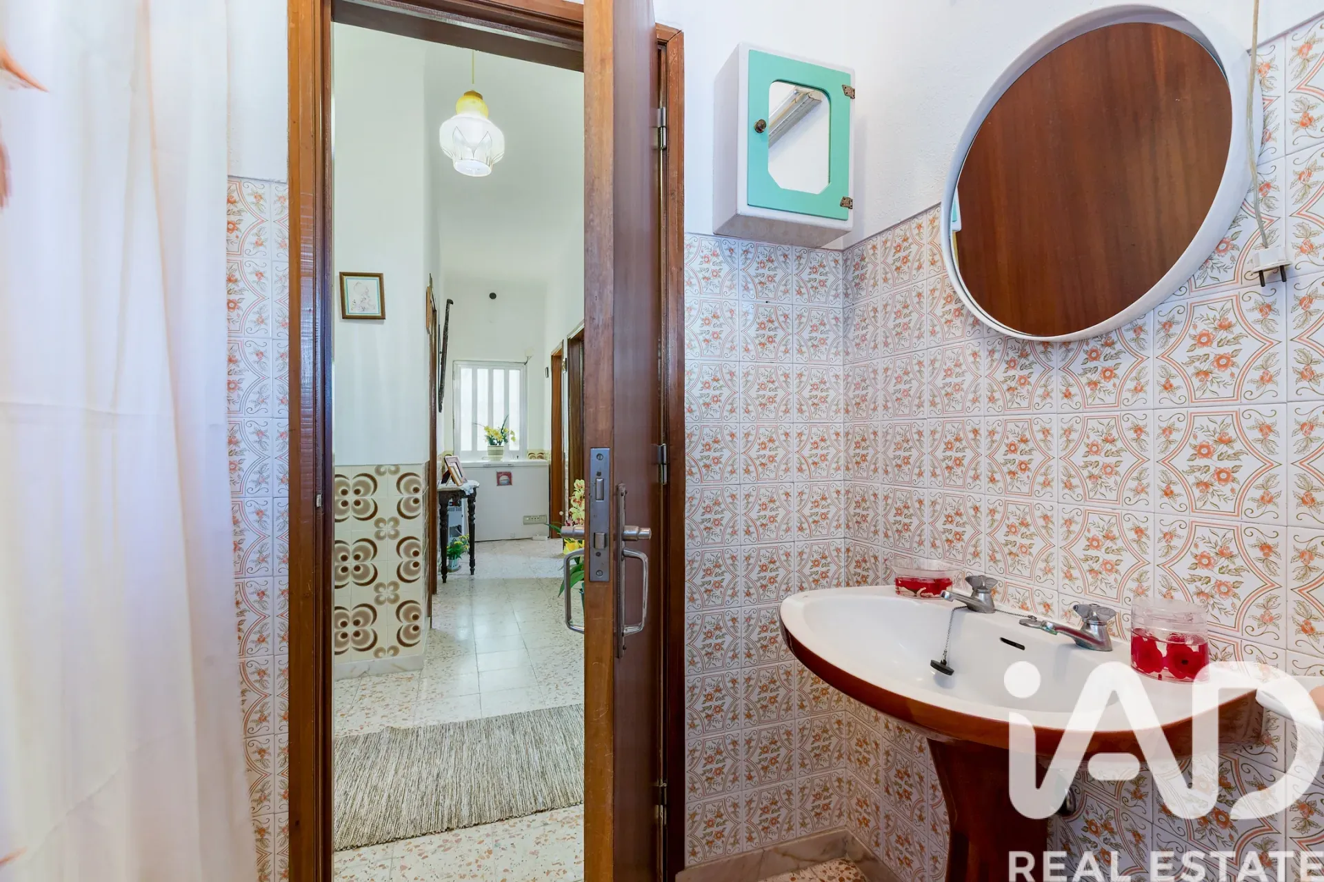 Spacious 6-Bedroom House with Garden and Balcony in Évora, Portugal - View image 17 of 33