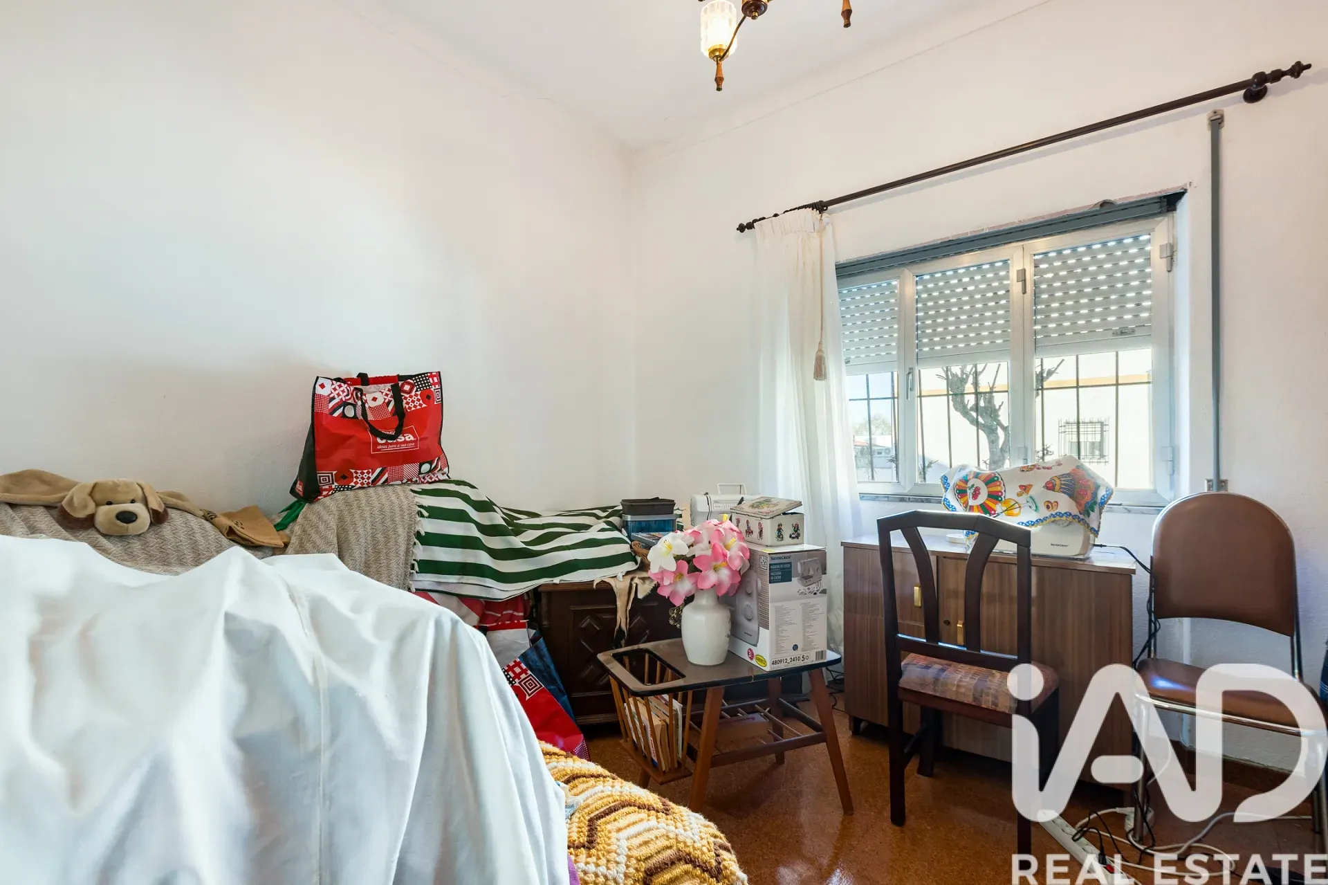 Spacious 6-Bedroom House with Garden and Balcony in Évora, Portugal - View image 18 of 33