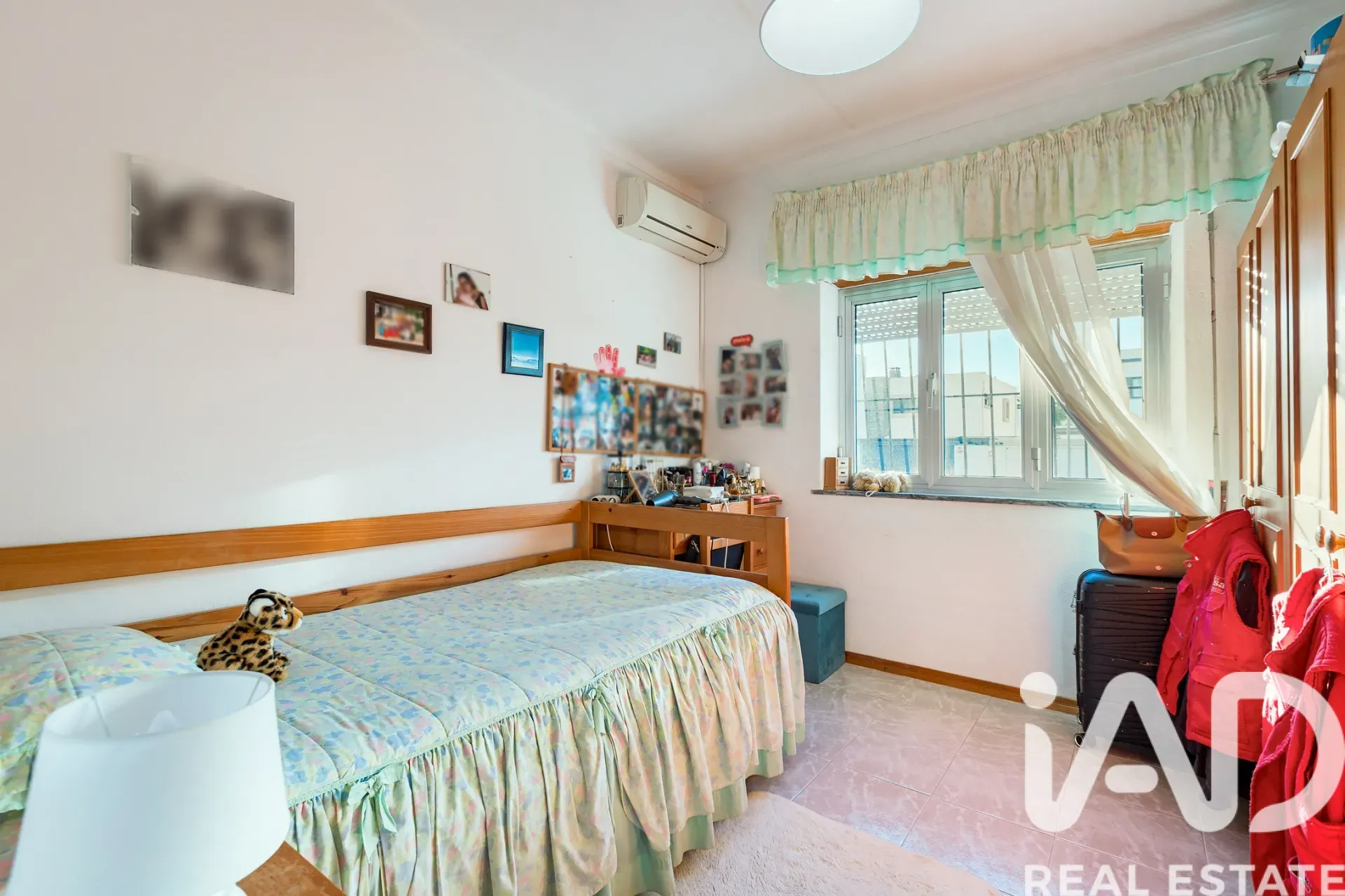 Spacious 6-Bedroom House with Garden and Balcony in Évora, Portugal - View image 24 of 33