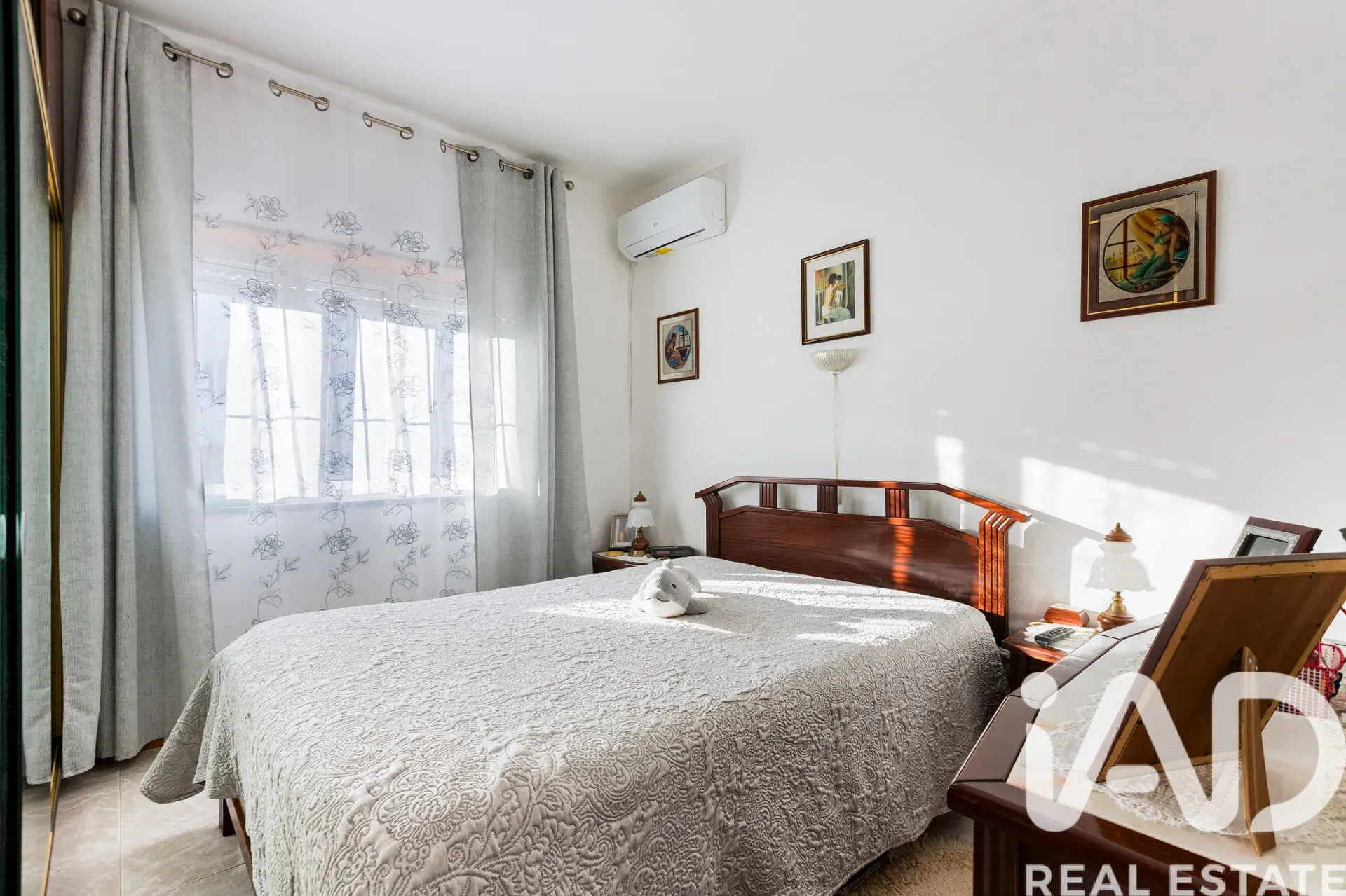 Spacious 6-Bedroom House with Garden and Balcony in Évora, Portugal - View image 25 of 33