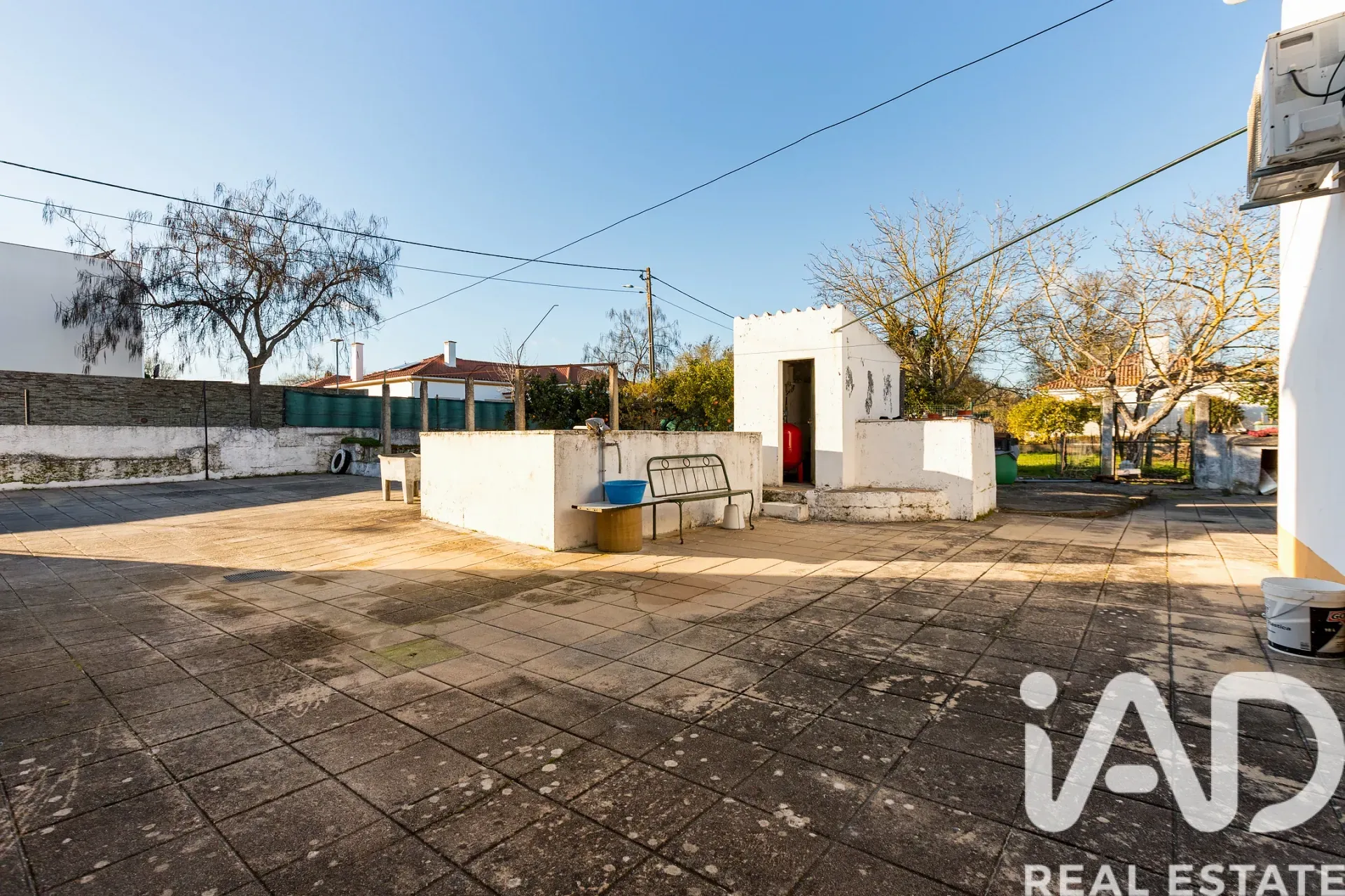 Spacious 6-Bedroom House with Garden and Balcony in Évora, Portugal - View image 29 of 33