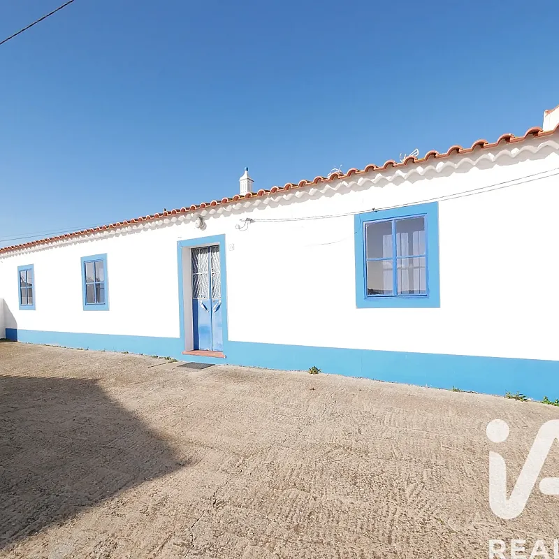 1950'er-hus med tre soveværelser og stor have i Alentejo, Portugal