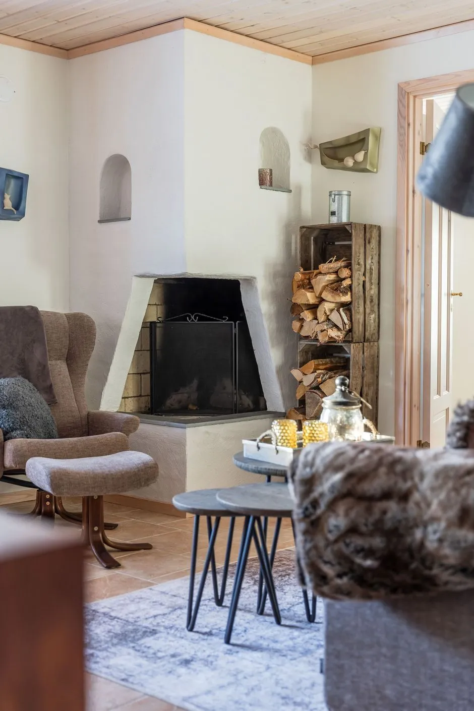 4-Bedroom Furnished House with Expansive Garden in Björnrike, Sweden - View image 30 of 44