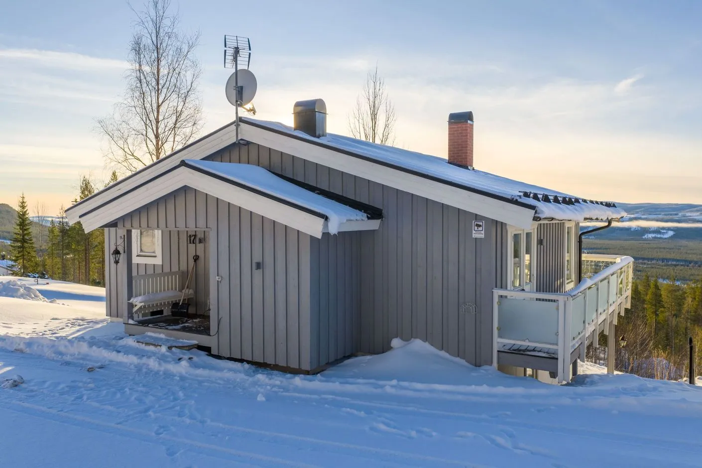 4-Bedroom Furnished House with Expansive Garden in Björnrike, Sweden - View image 42 of 44