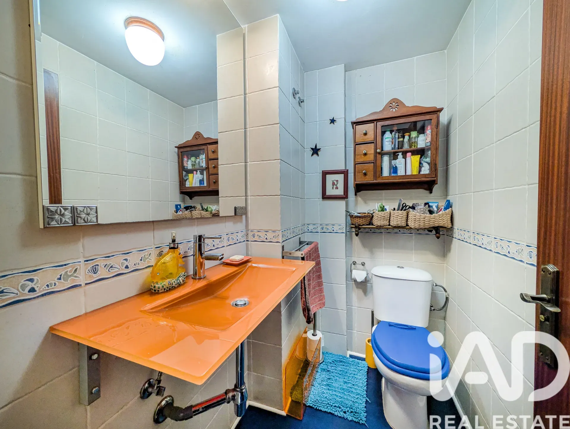 Spacious 4-Bedroom Family Home with Garden in El Sauzal, Spain - View image 8 of 30