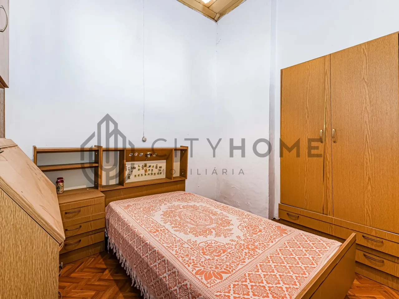 Two-Storey Village House with Garden and Terrace in Algoz, Portugal - View image 15 of 28