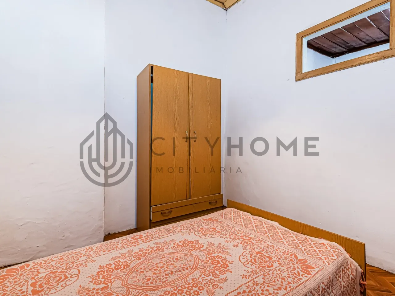 Two-Storey Village House with Garden and Terrace in Algoz, Portugal - View image 16 of 28