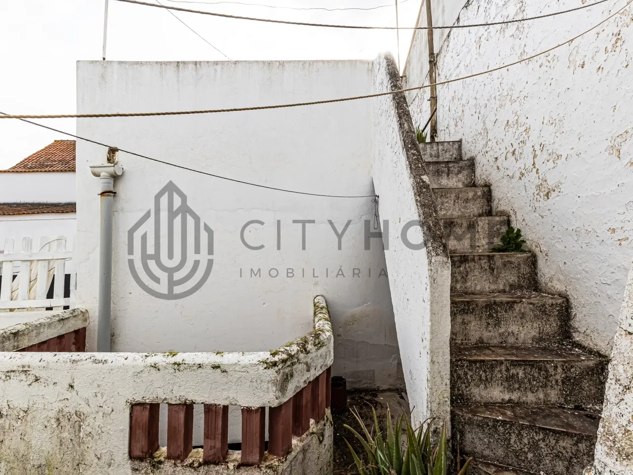 Two-Storey Village House with Garden and Terrace in Algoz, Portugal - View image 19 of 28